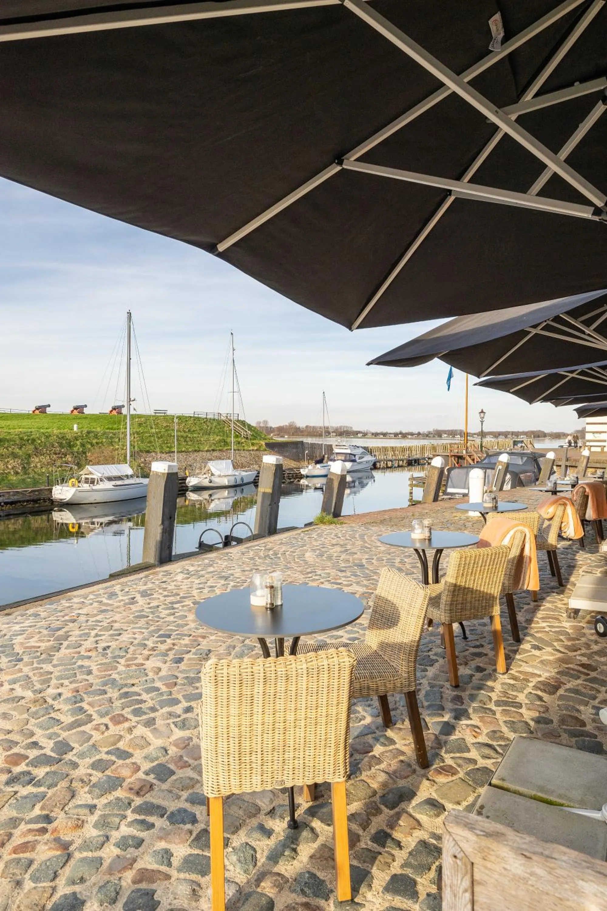Restaurant/places to eat in Hotel De Heeren