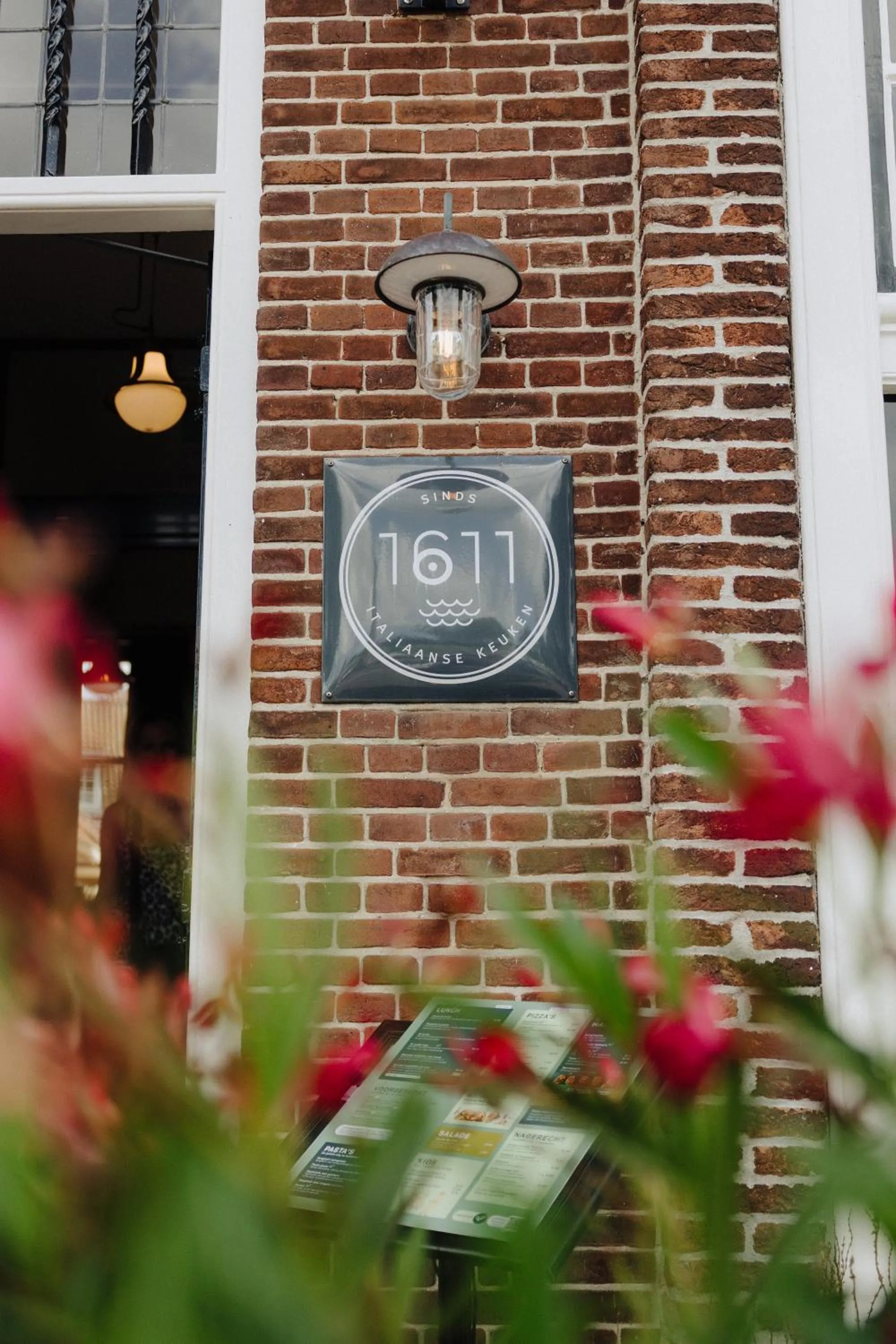 Restaurant/places to eat in Hotel De Heeren