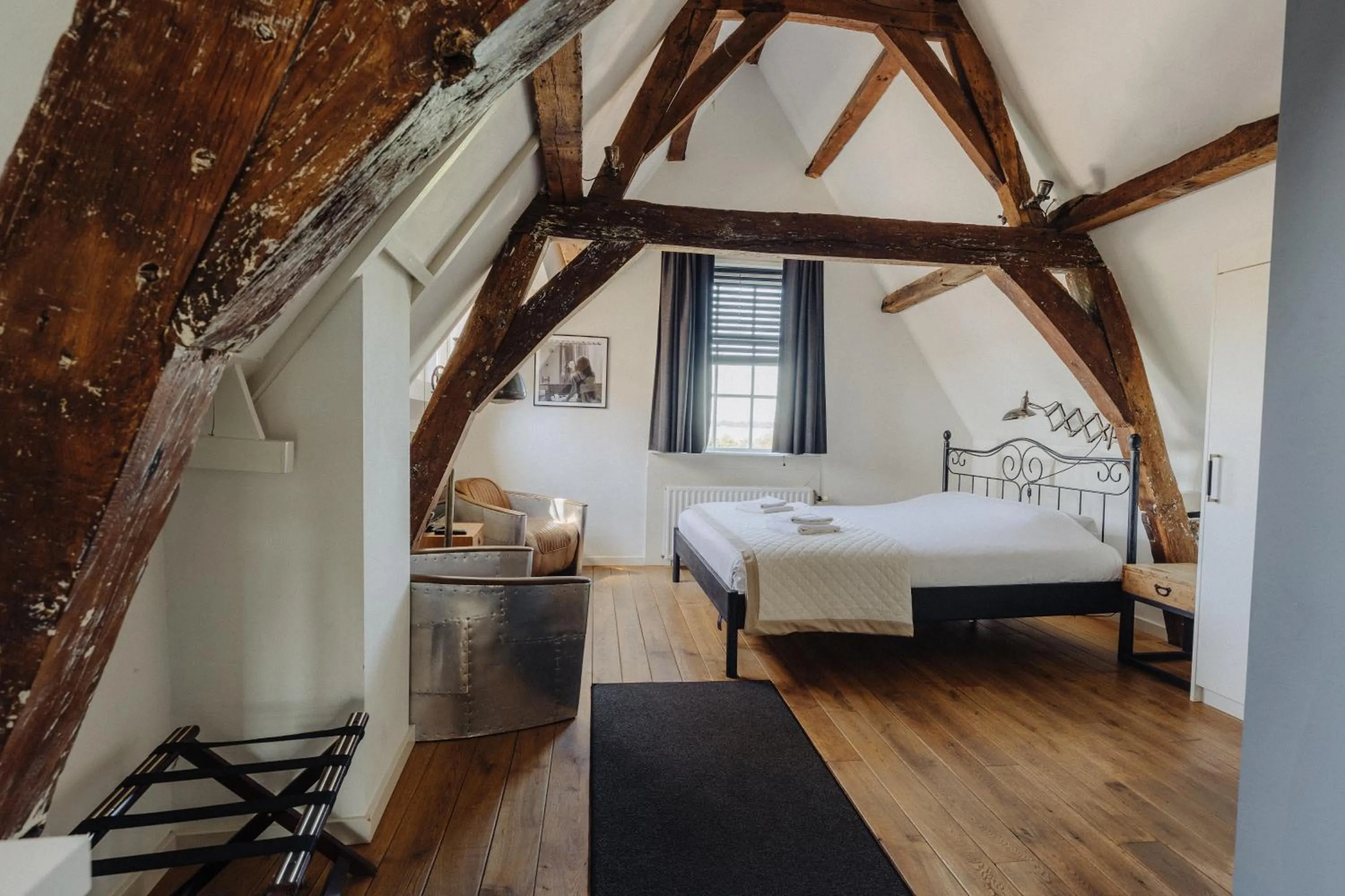 Bed in Hotel De Heeren