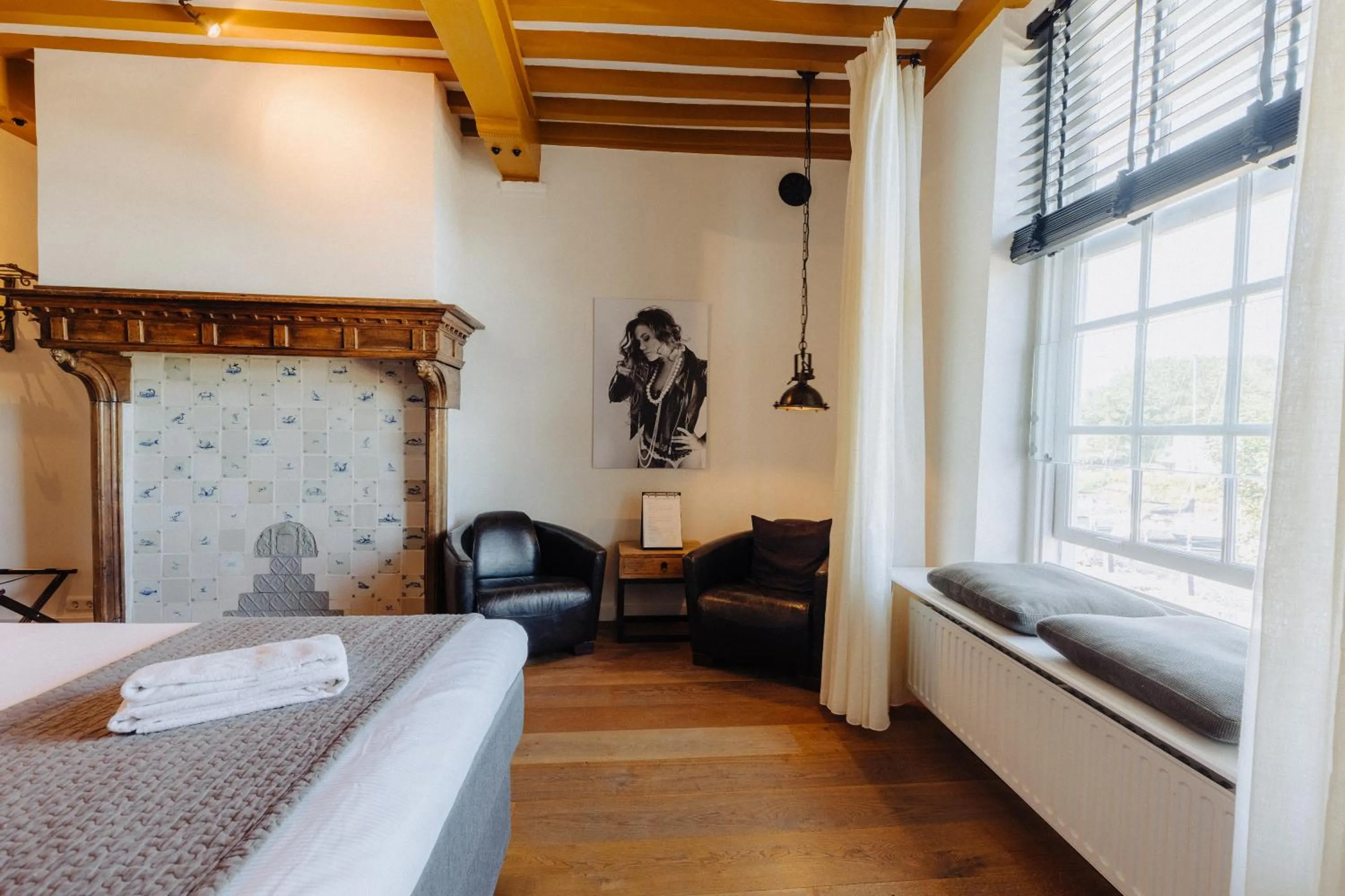 Bed in Hotel De Heeren