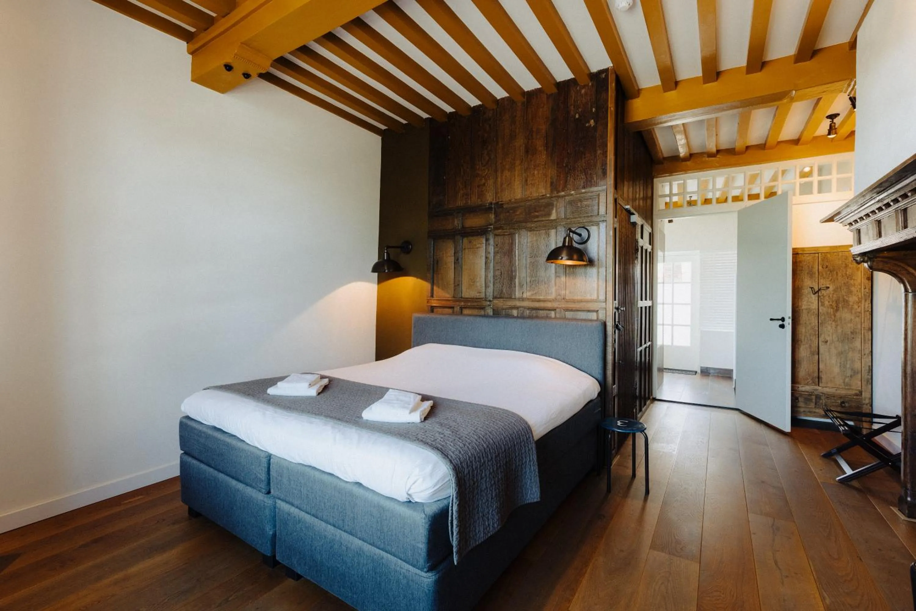 Bed in Hotel De Heeren