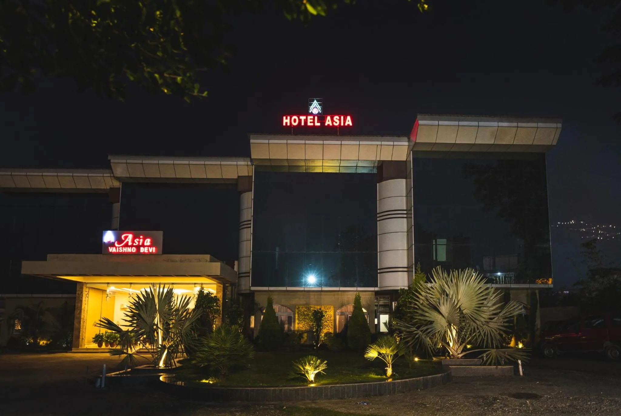 Facade/entrance in Hotel Asia Vaishnodevi By Geetanjali Group of Hotels