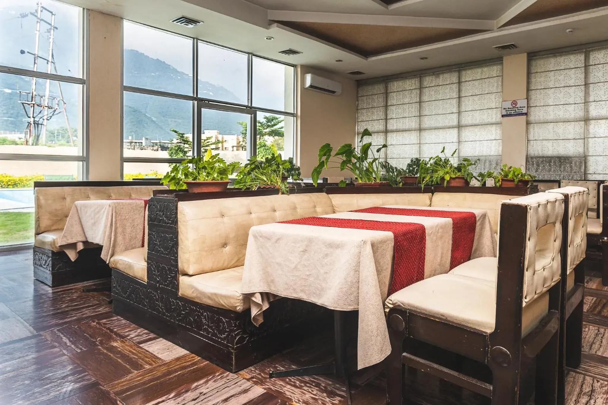 Restaurant/places to eat in Hotel Asia Vaishnodevi By Geetanjali Group of Hotels Restaurant/places to eat in Hotel Asia Vaishnodevi By Geetanjali Group of Hotels