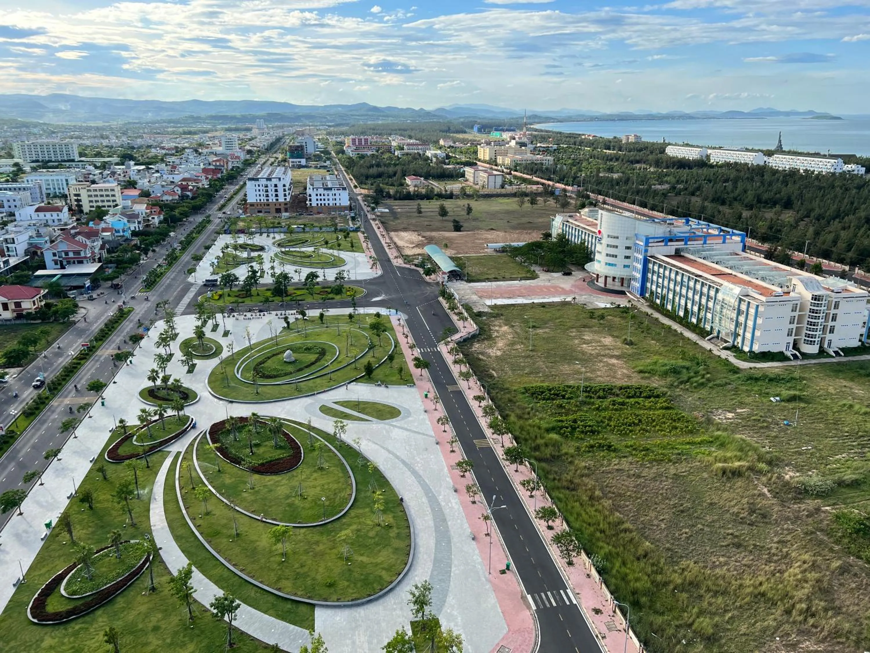 Apec Mandala Phú Yên Hương Giang Condotel