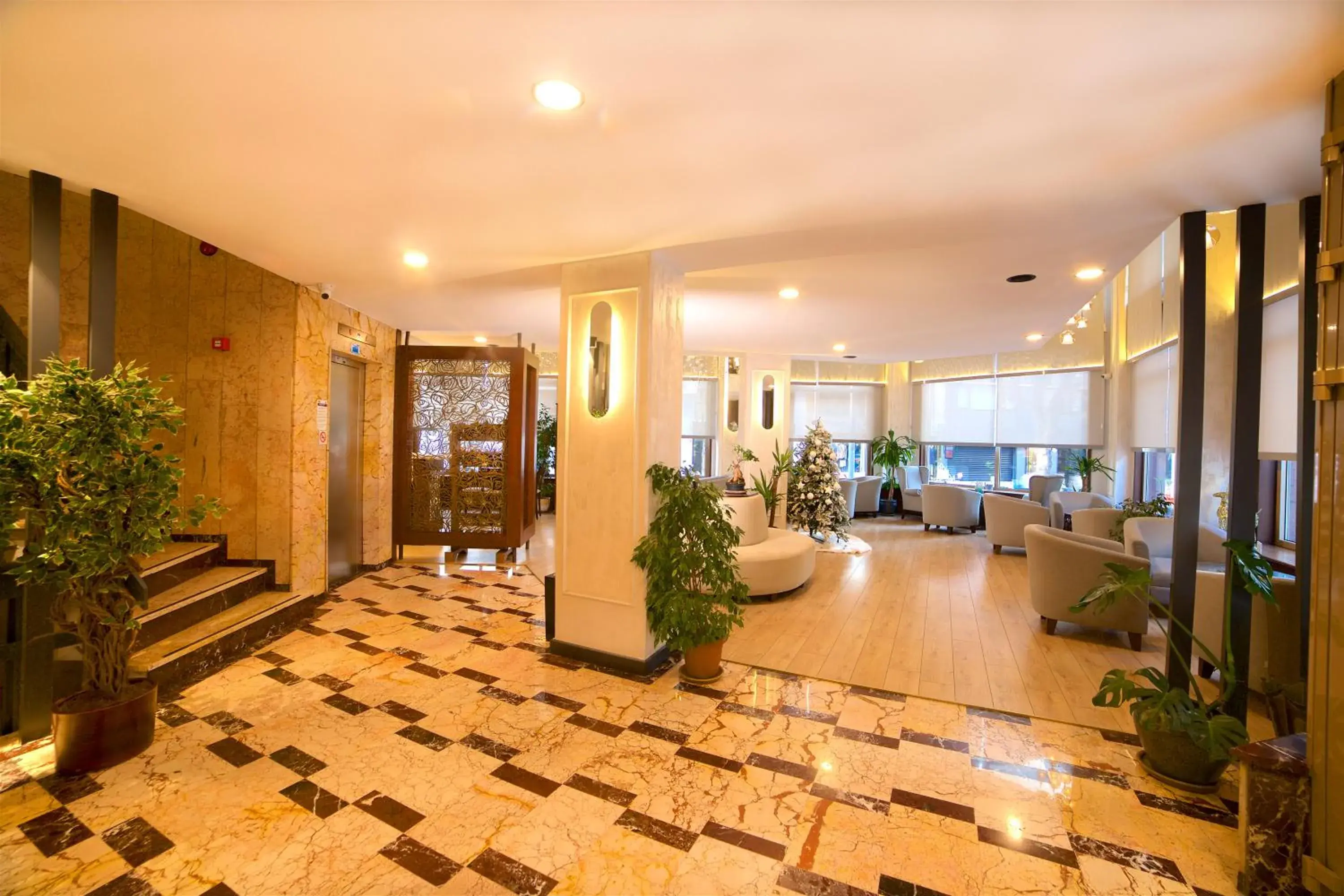 Lobby or reception in Barin Hotel Lobby or reception in Barin Hotel