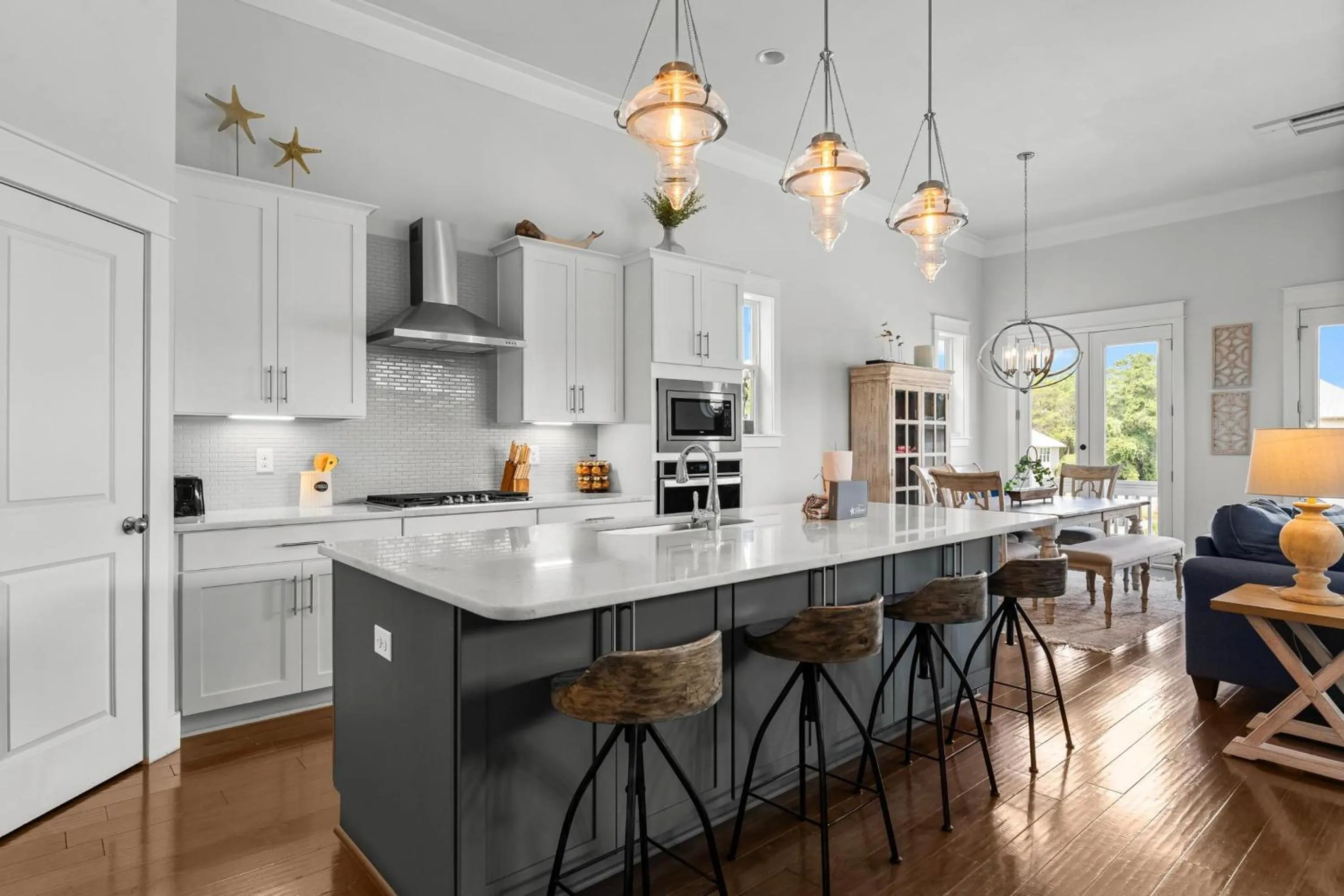 Kitchen or kitchenette in 30A Pet Friendly Beach House - 33 Sunset by Panhandle Getaways