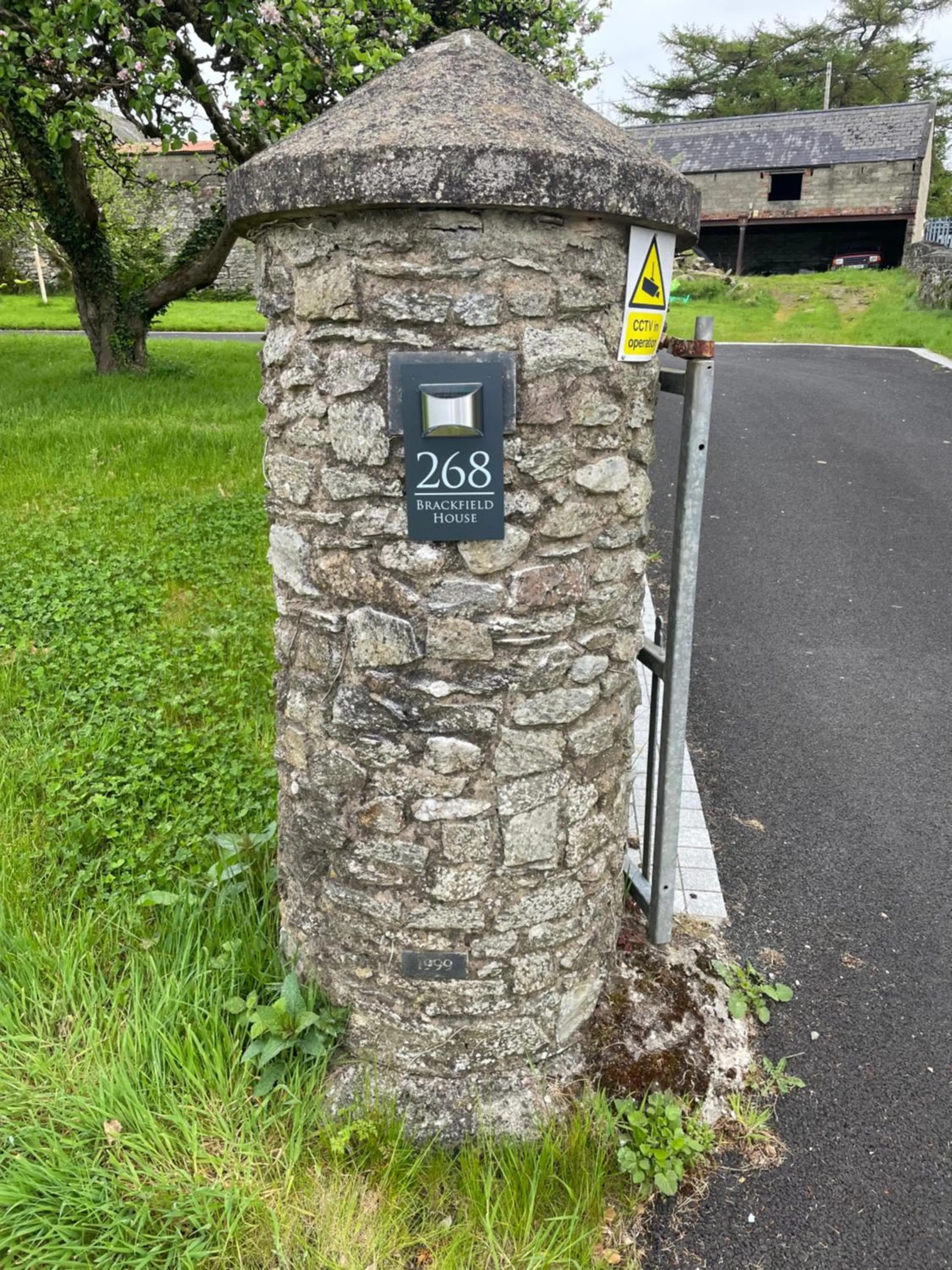 Property building in Brackfield House