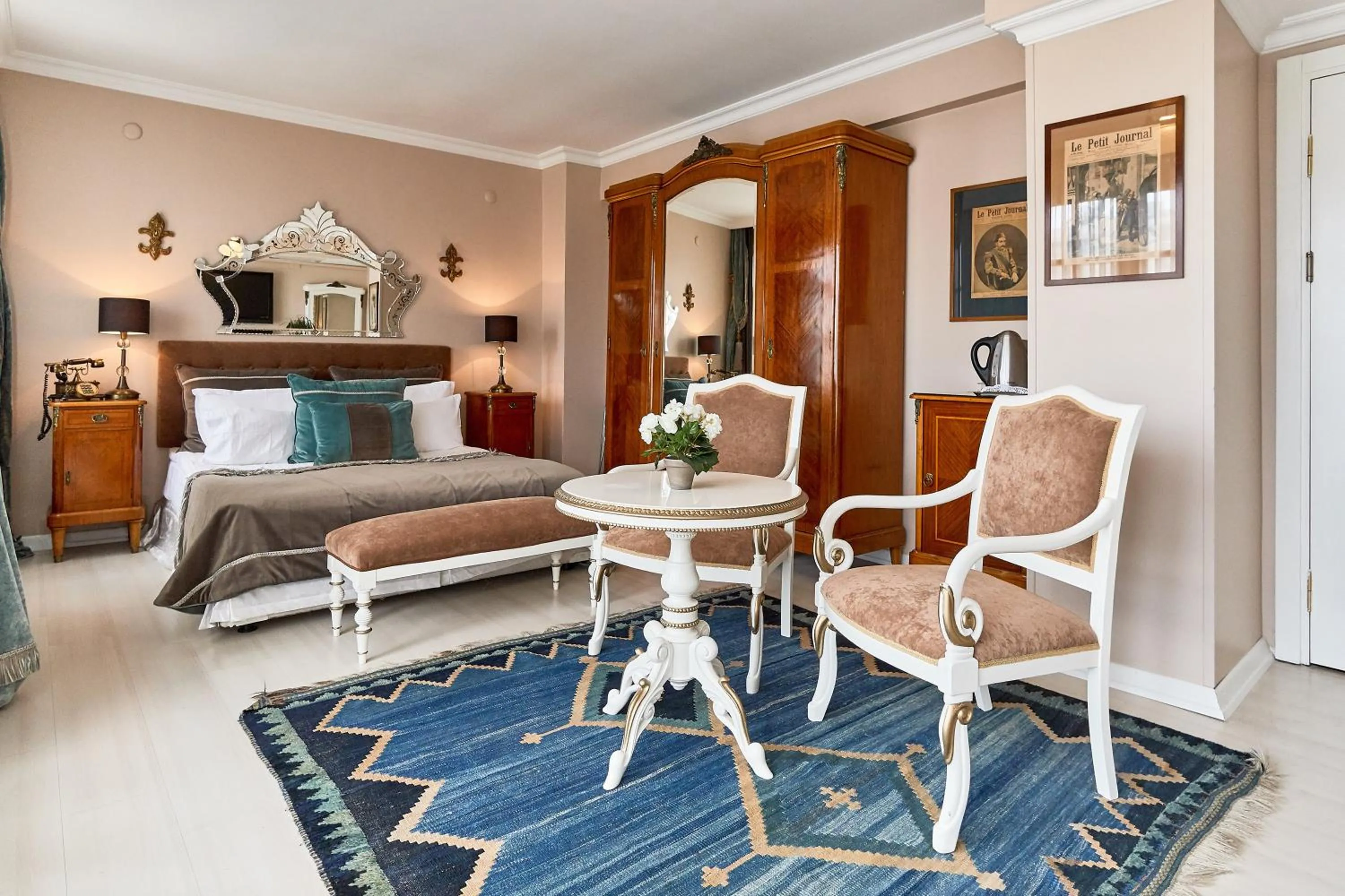 Bed in Celal Sultan Hotel Special Class