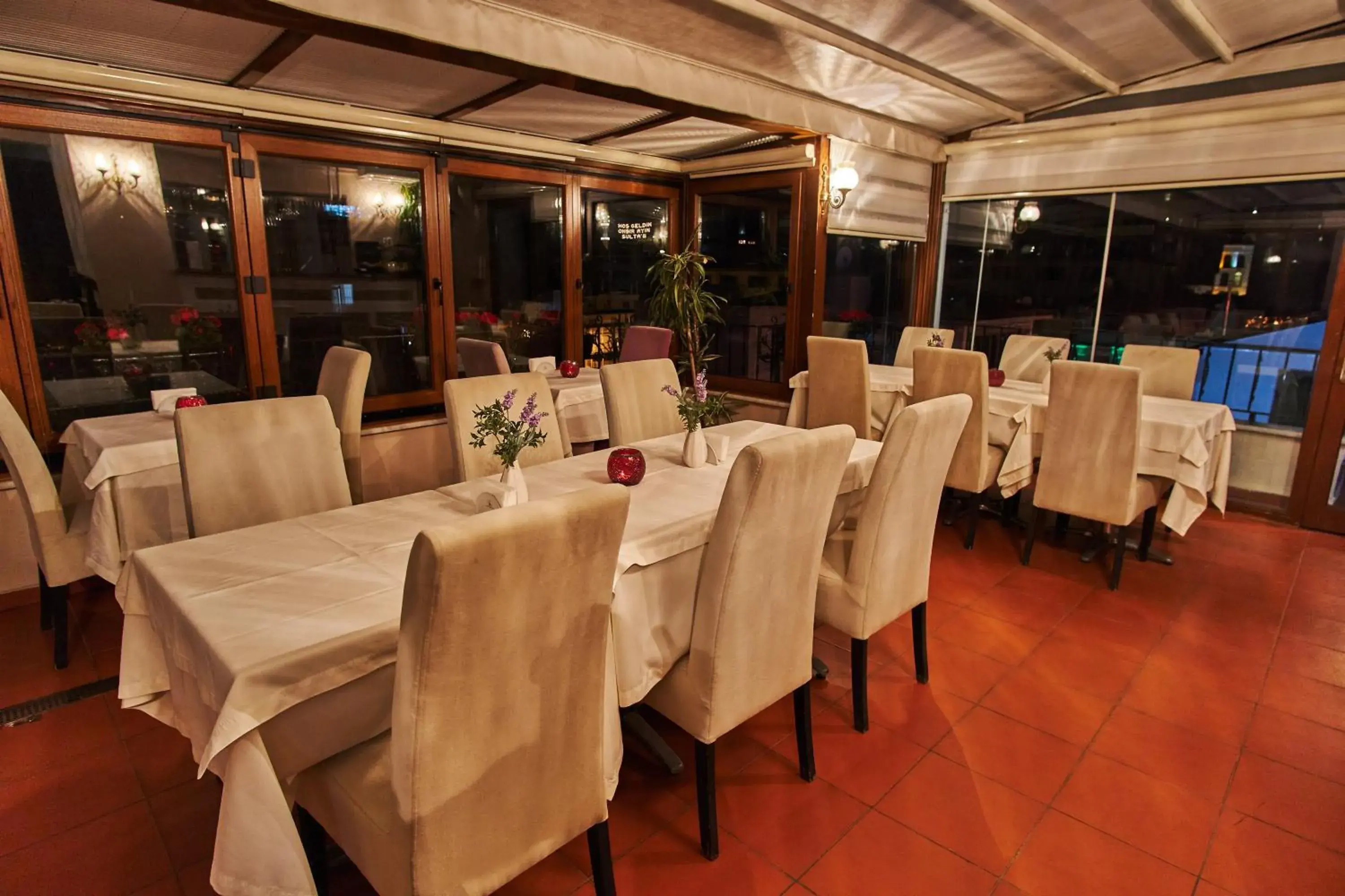 Restaurant/places to eat in Celal Sultan Hotel Special Class Restaurant/places to eat in Celal Sultan Hotel Special Class