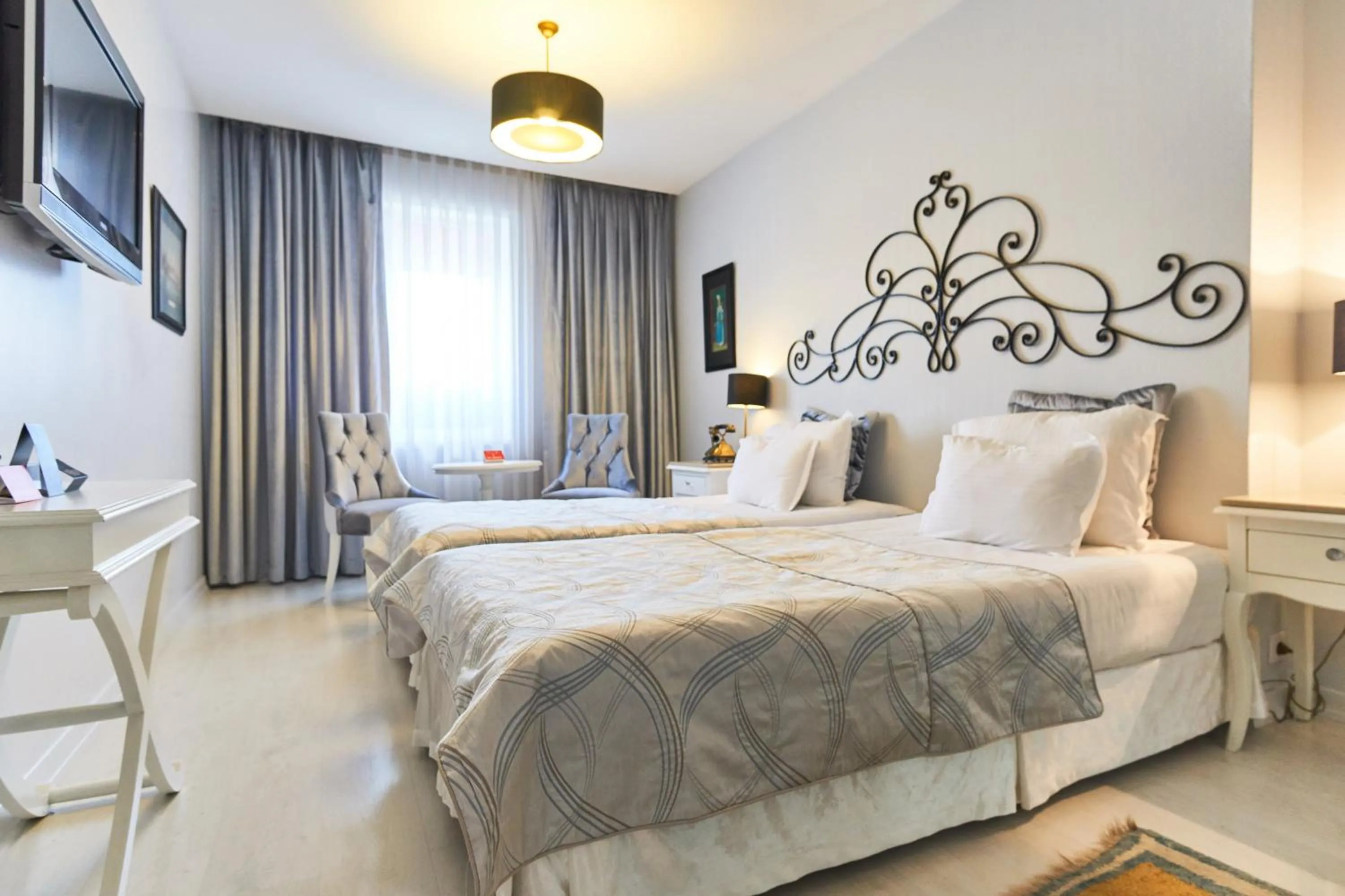 Bedroom, Bed in Celal Sultan Hotel Special Class