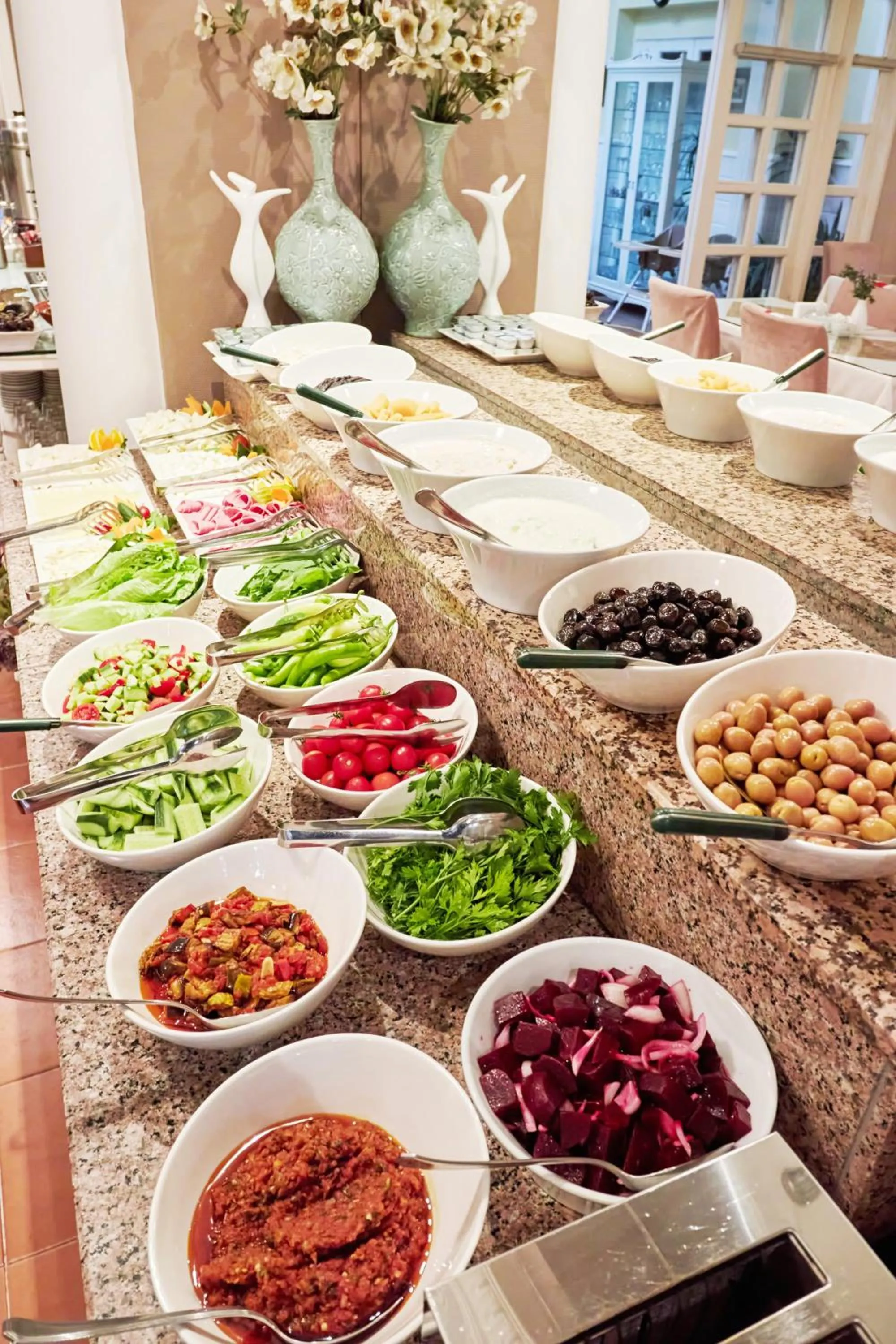 Buffet breakfast in Celal Sultan Hotel Special Class