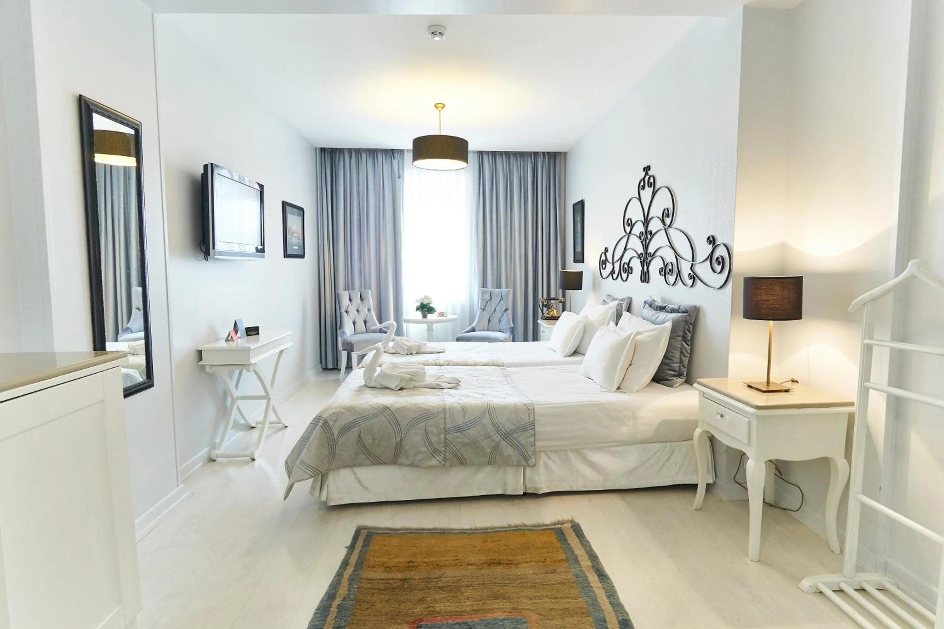 Bedroom, Bed in Celal Sultan Hotel Special Class