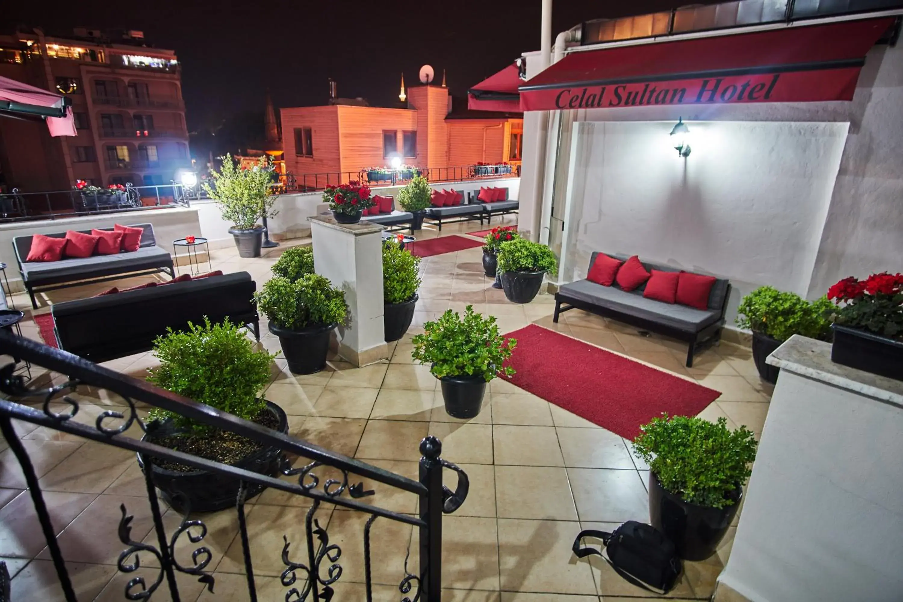 Restaurant/places to eat in Celal Sultan Hotel Special Class Restaurant/places to eat in Celal Sultan Hotel Special Class