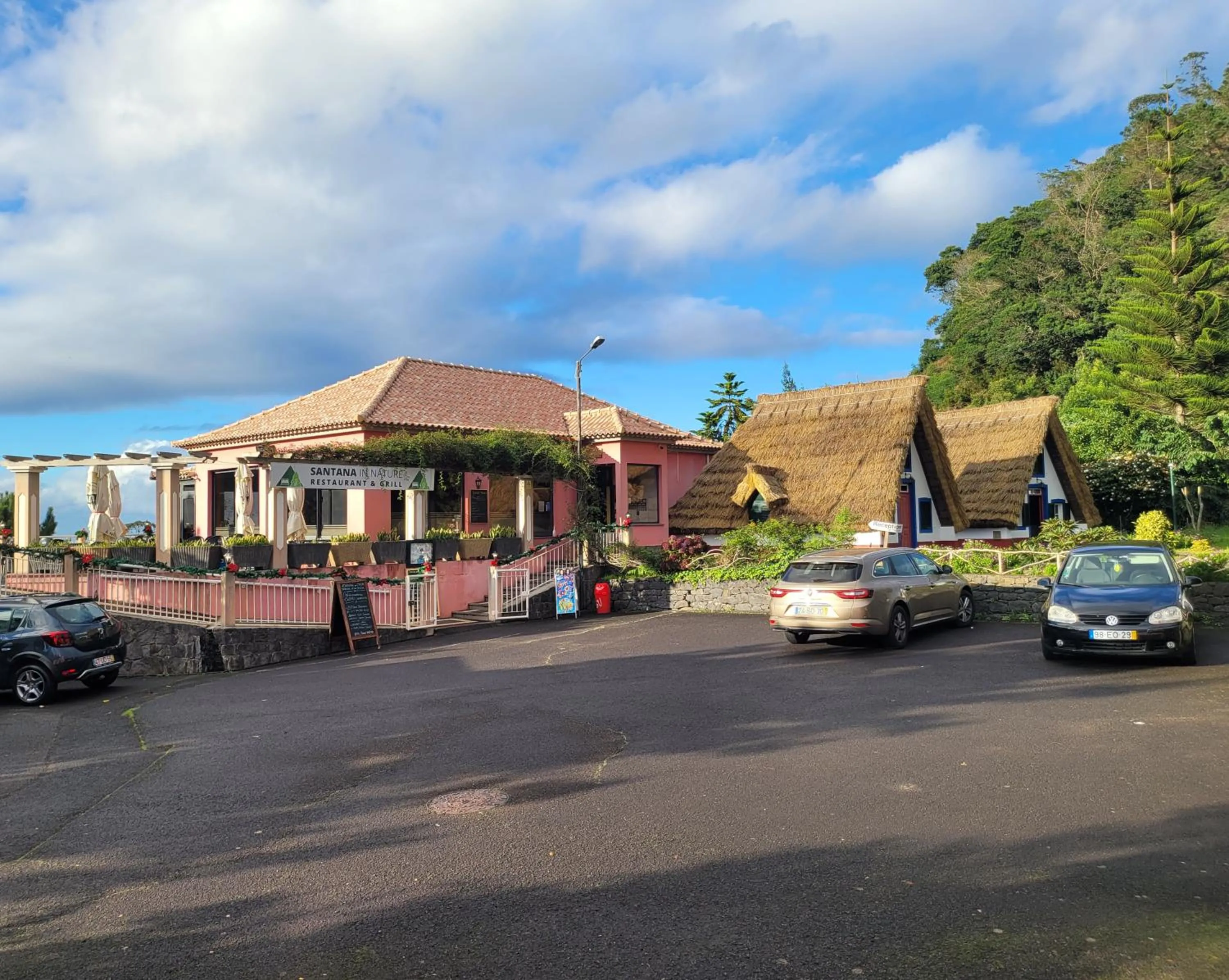 Property building in Sleep and Go in Santana in Nature B&B
