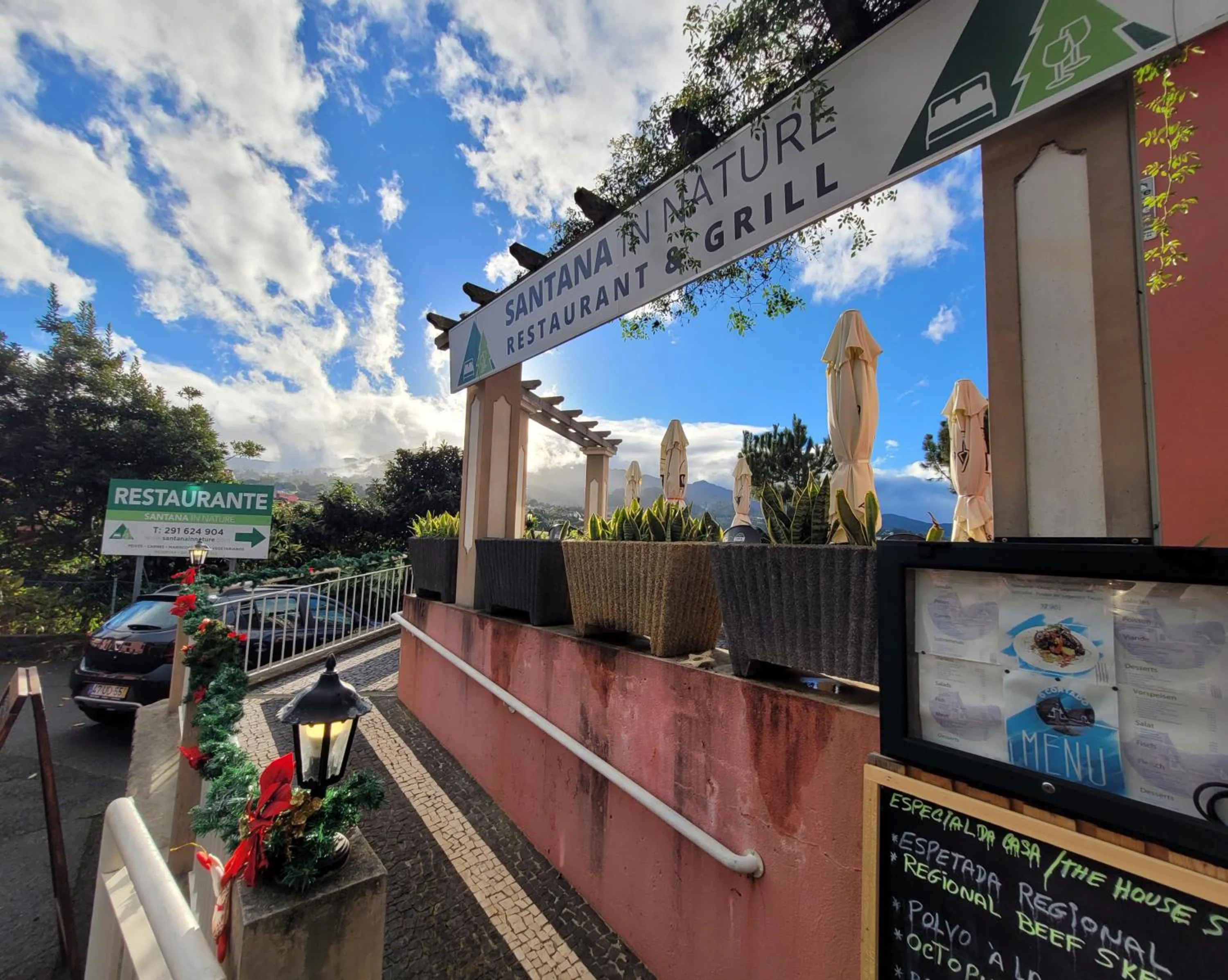 Restaurant/places to eat in Sleep and Go in Santana in Nature B&B