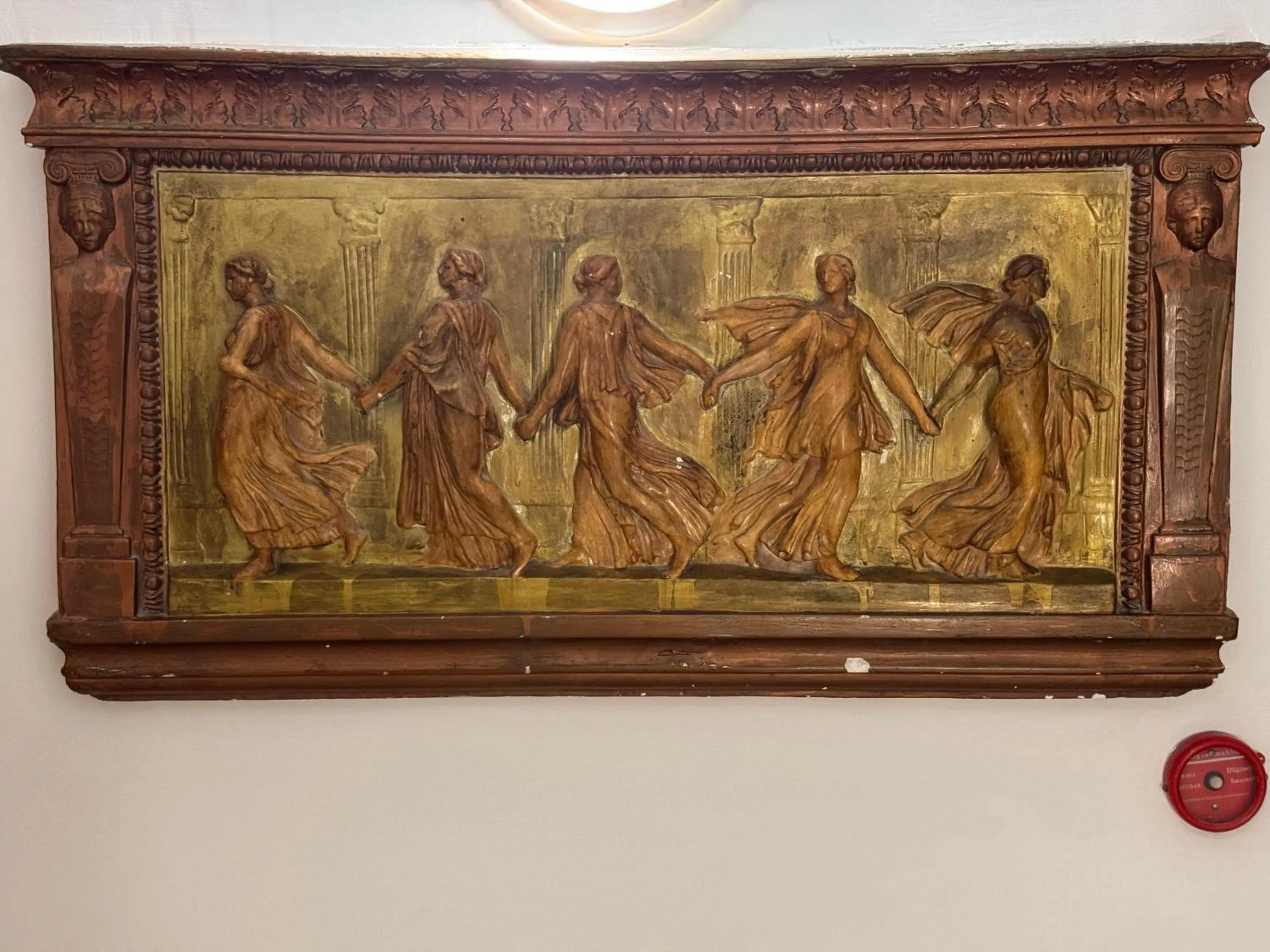 Decorative detail in Hanedan Hotel