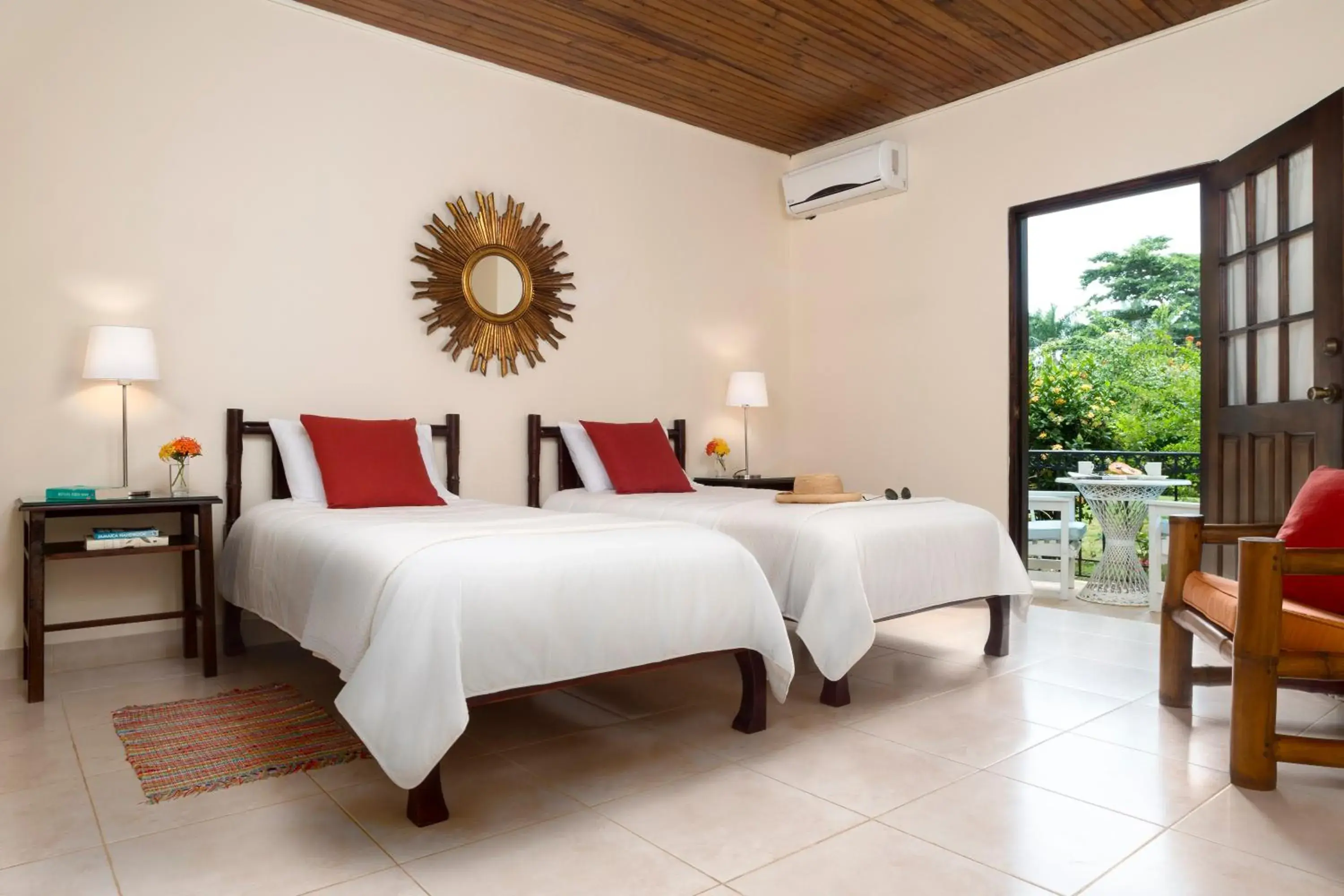 Bed in White Sands Negril Bed in White Sands Negril