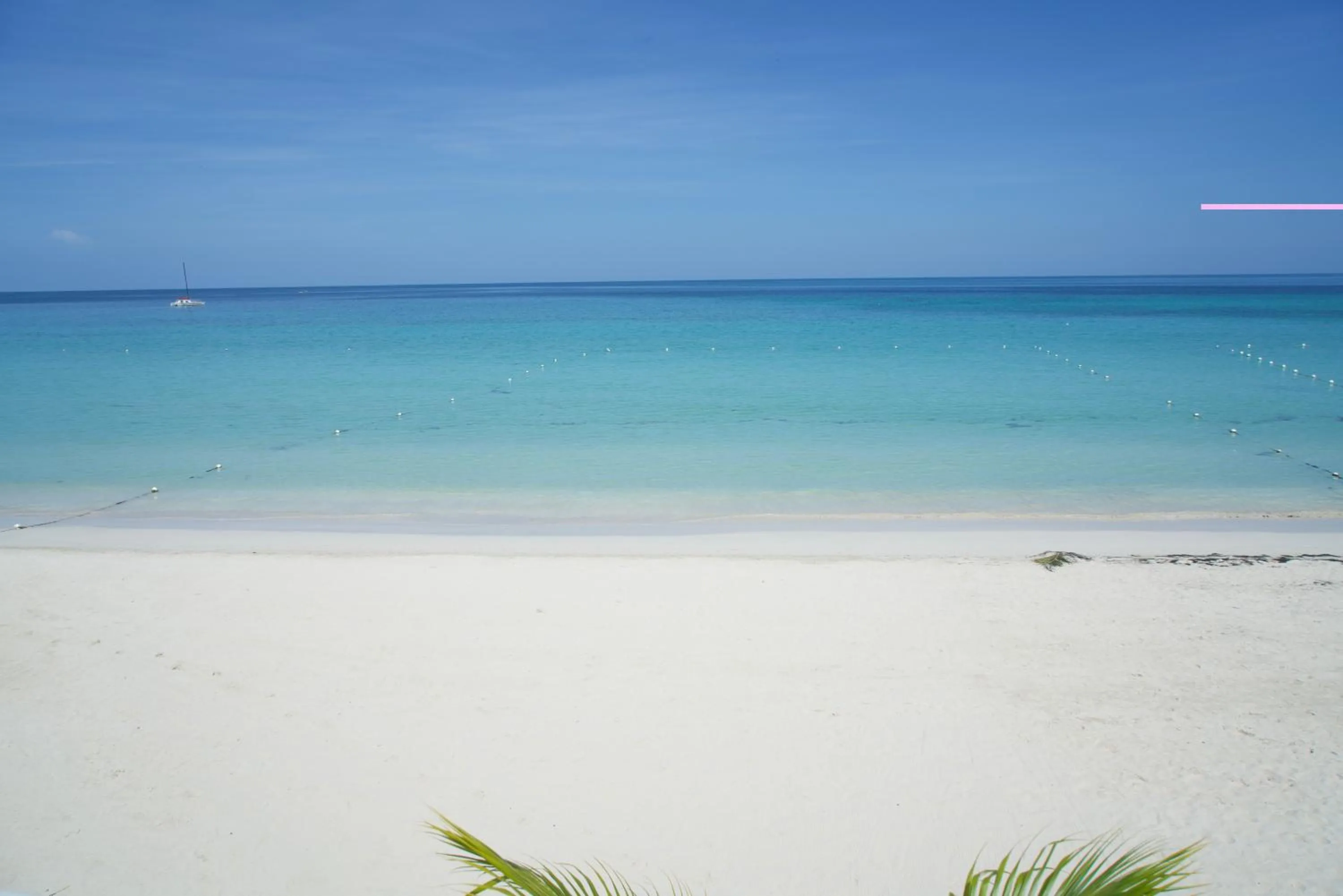 Beach in White Sands Negril