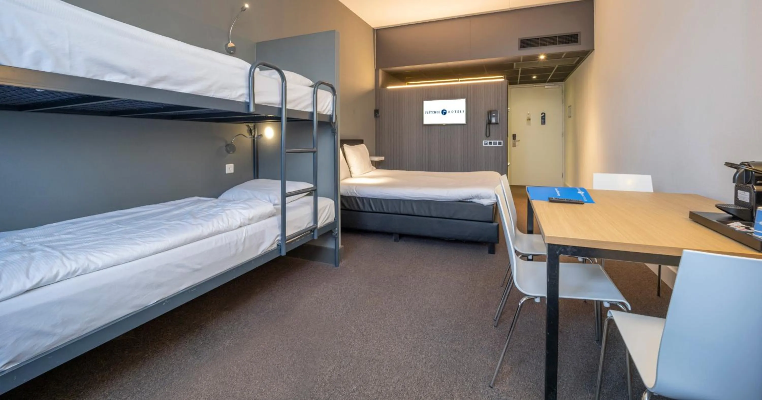 Bedroom, Bed in Fletcher Wellness-Hotel Sittard