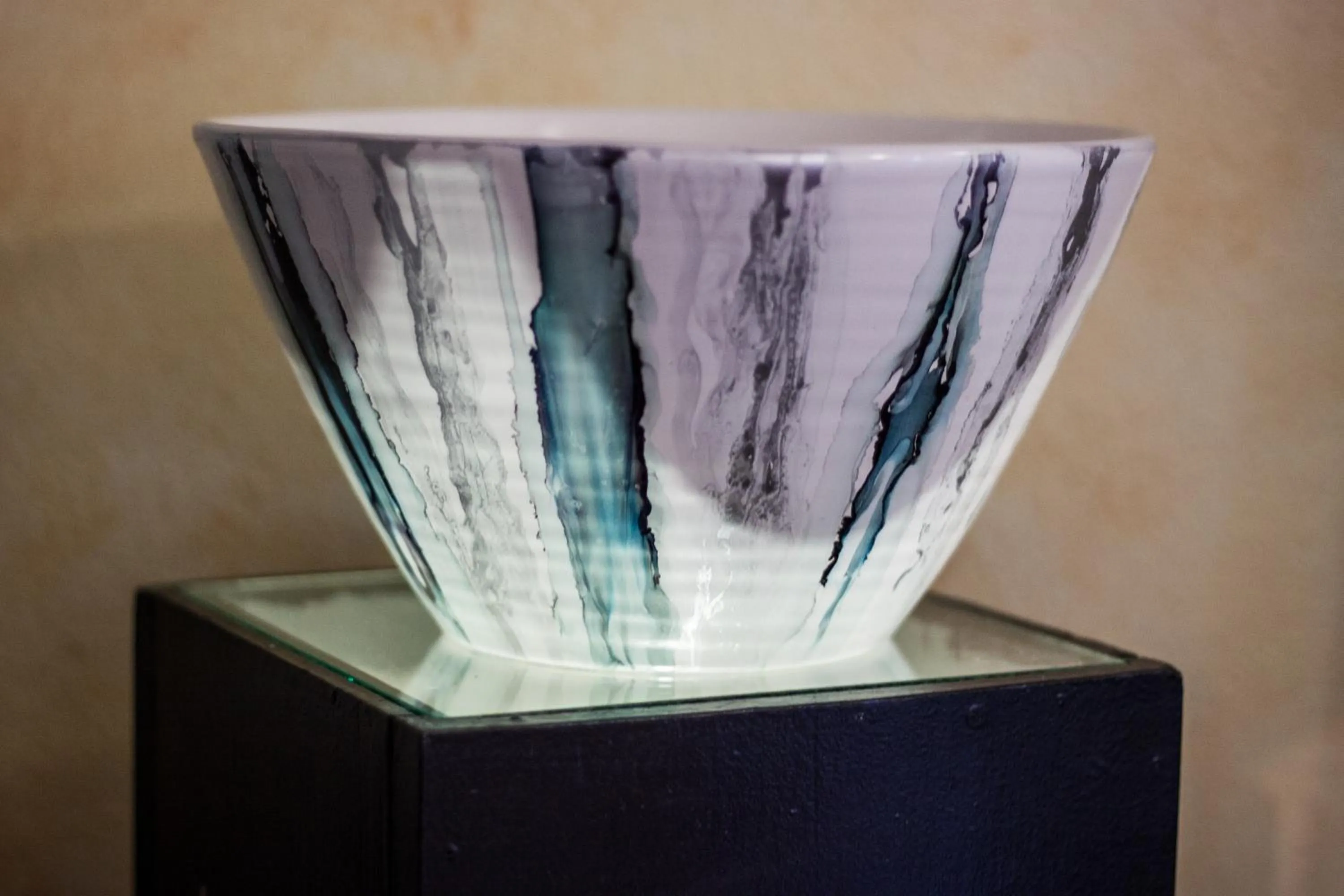 On-site shops in Arctic Paradise B&B