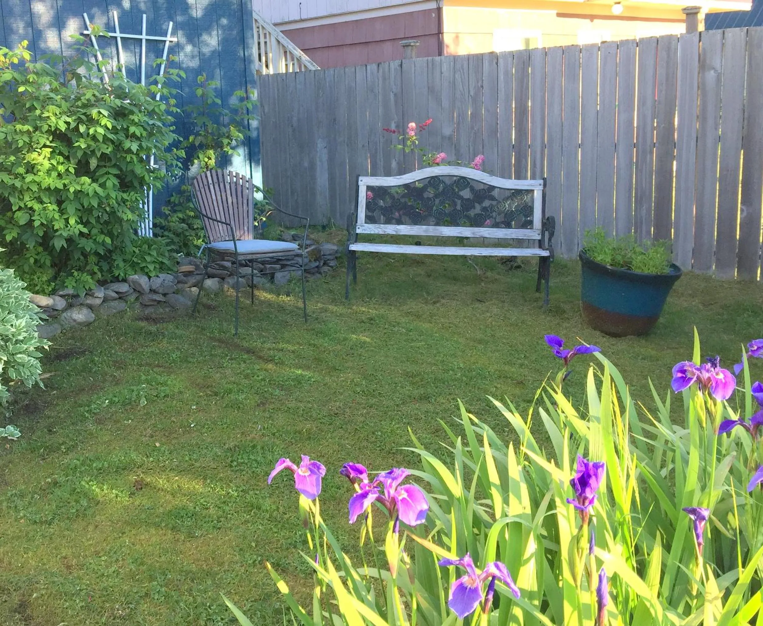 Garden in Arctic Paradise B&B