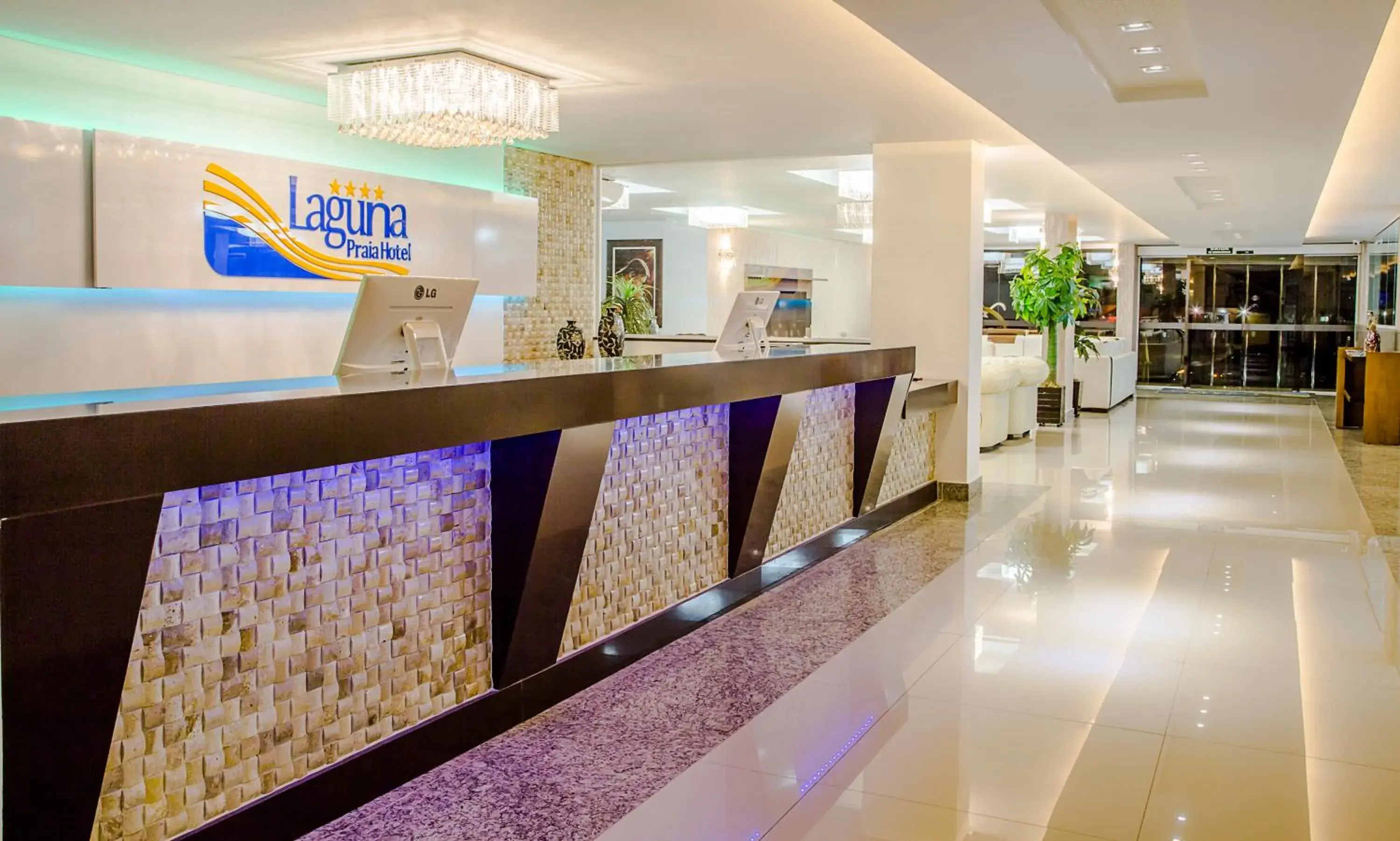 Lobby or reception in Laguna Praia Hotel Lobby or reception in Laguna Praia Hotel