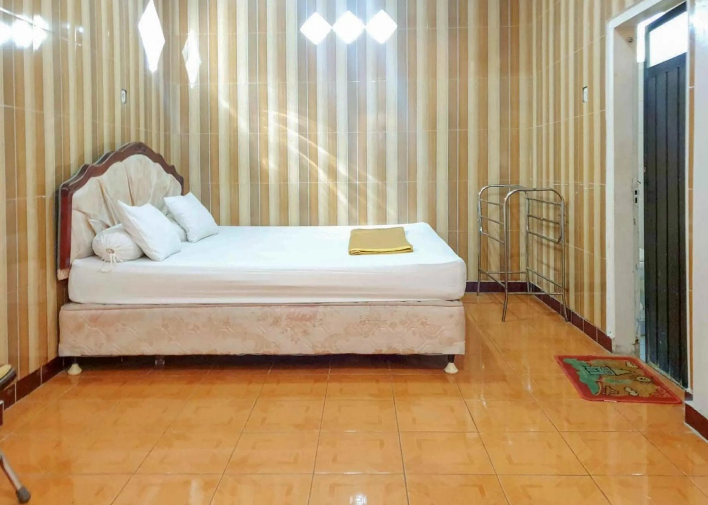 Bed in Hotel Mario Pulana Bone