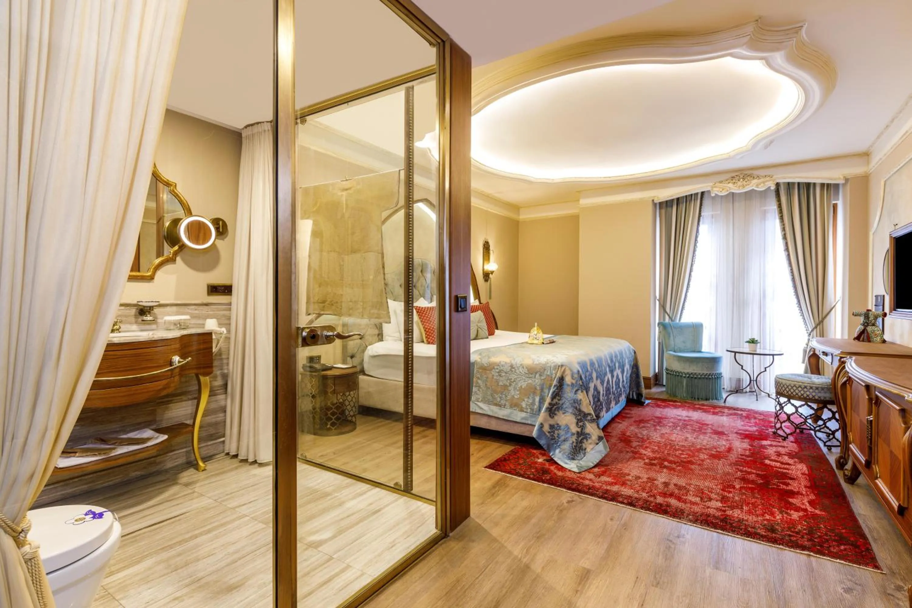 Photo of the whole room, Bed in Romance Istanbul Hotel Boutique Class