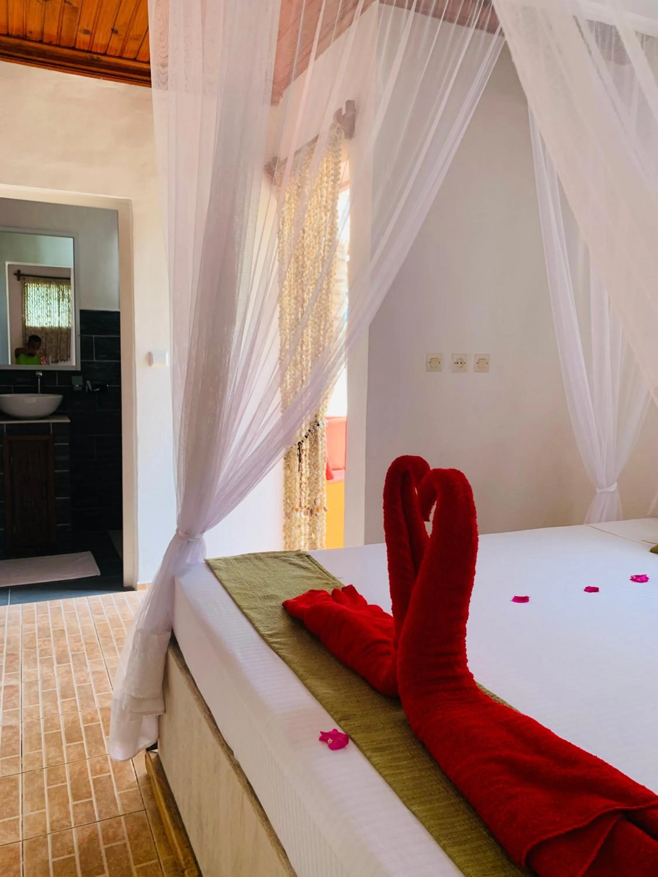 Bed in Ifaty Beach Club Resort