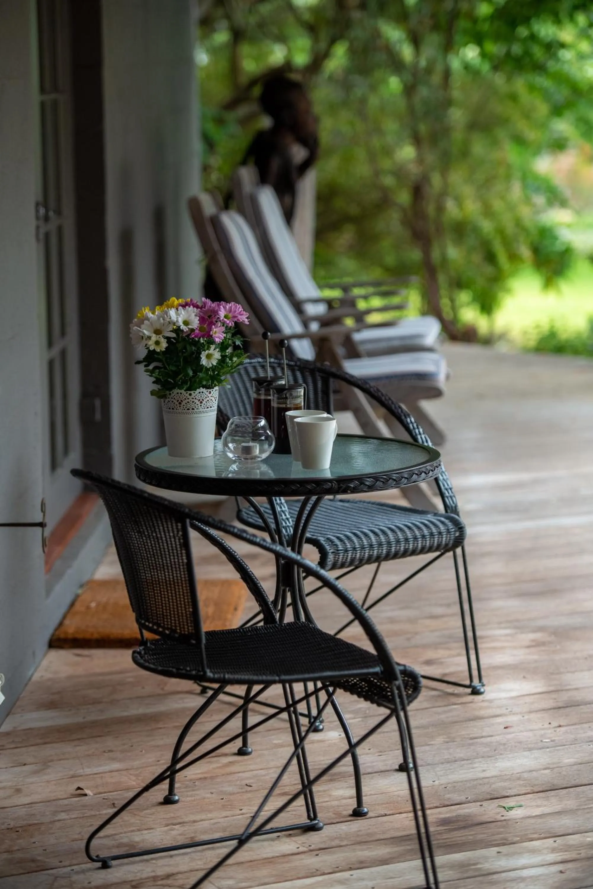 Patio in Rhyll Haven Luxury Getaway Apartments
