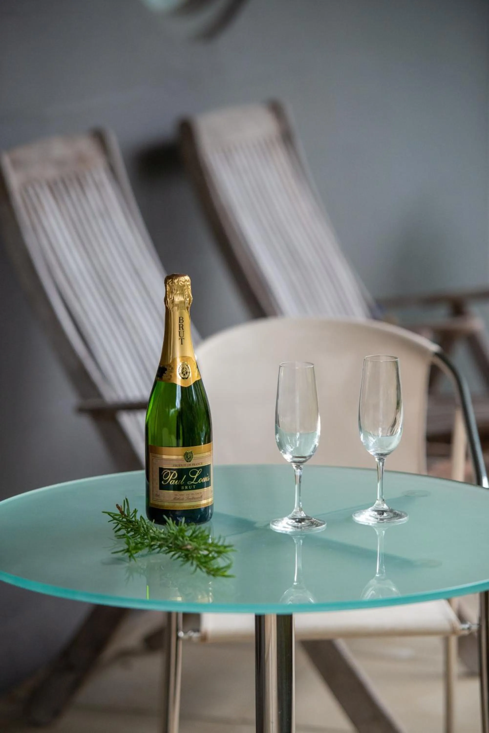 Patio in Rhyll Haven Luxury Getaway Apartments