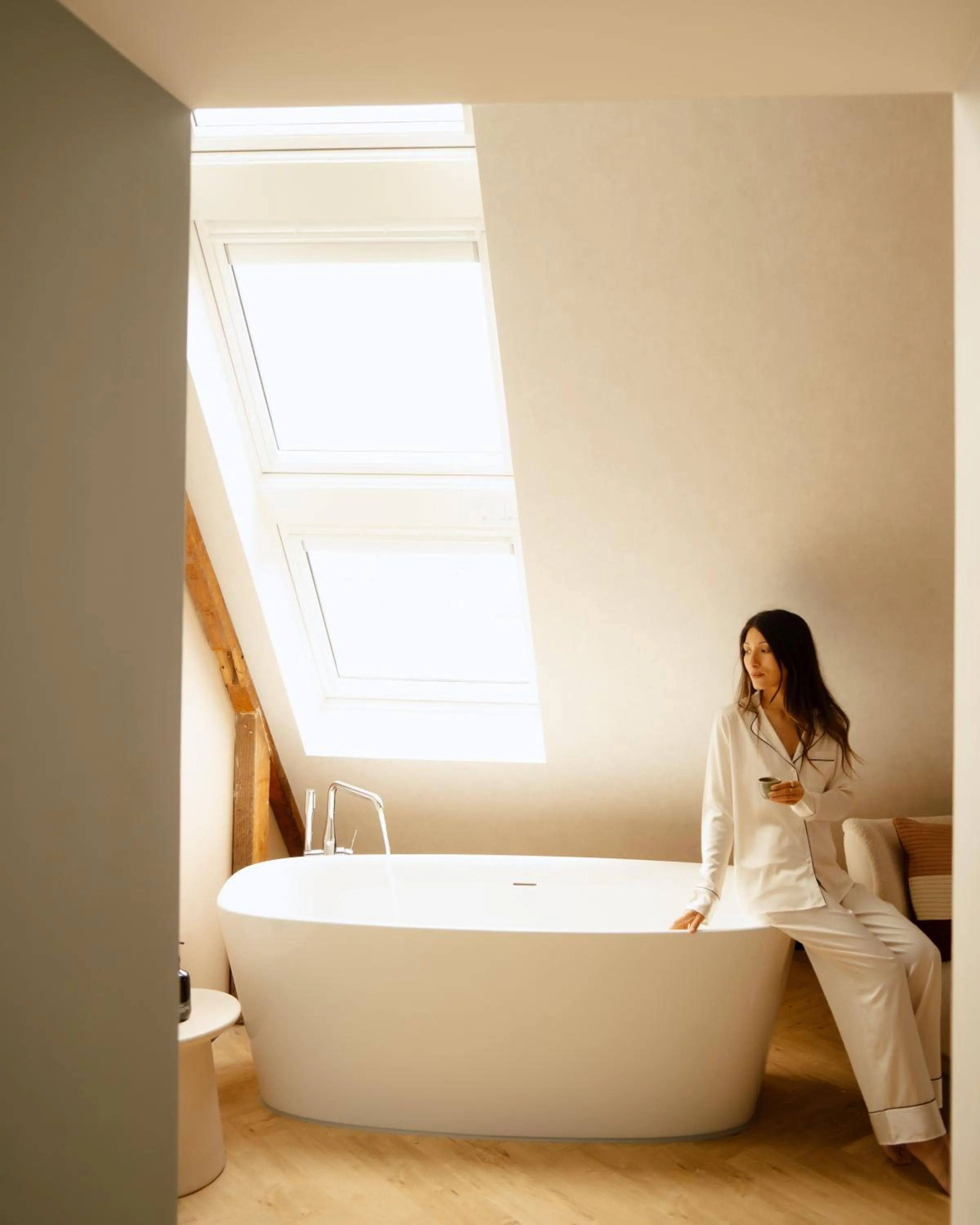 Bath, Bed in Ocean House Scheveningen