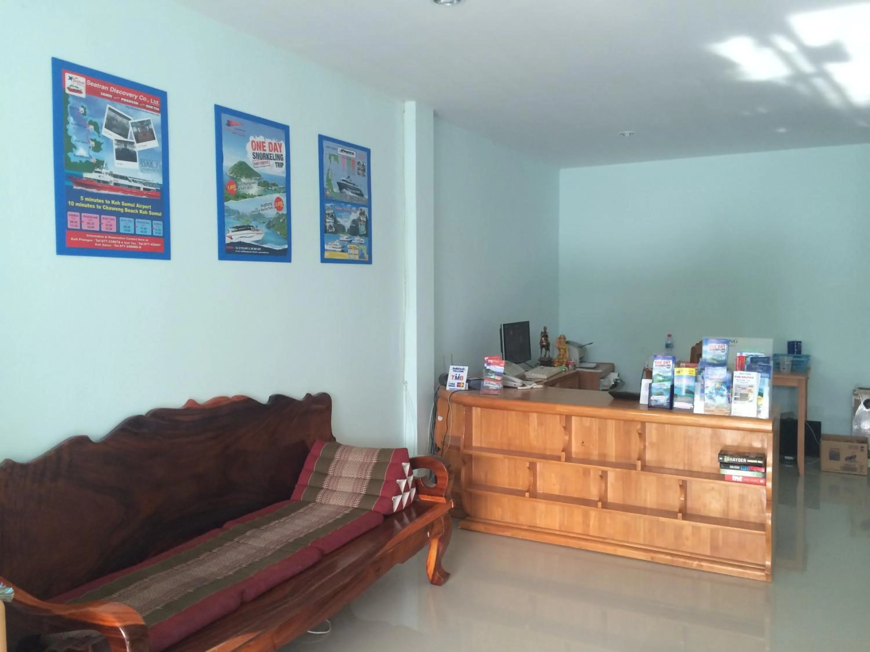 Lobby or reception in Maehaad Guesthouse