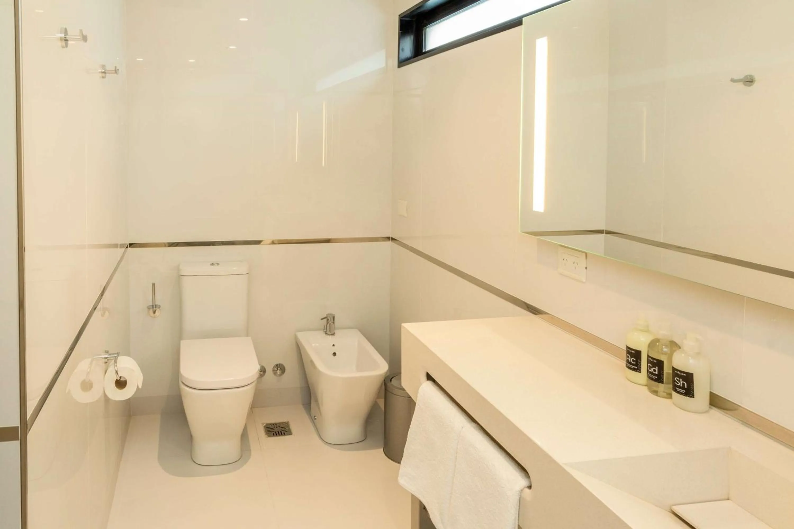 Bathroom in Dazzler by Wyndham La Plata