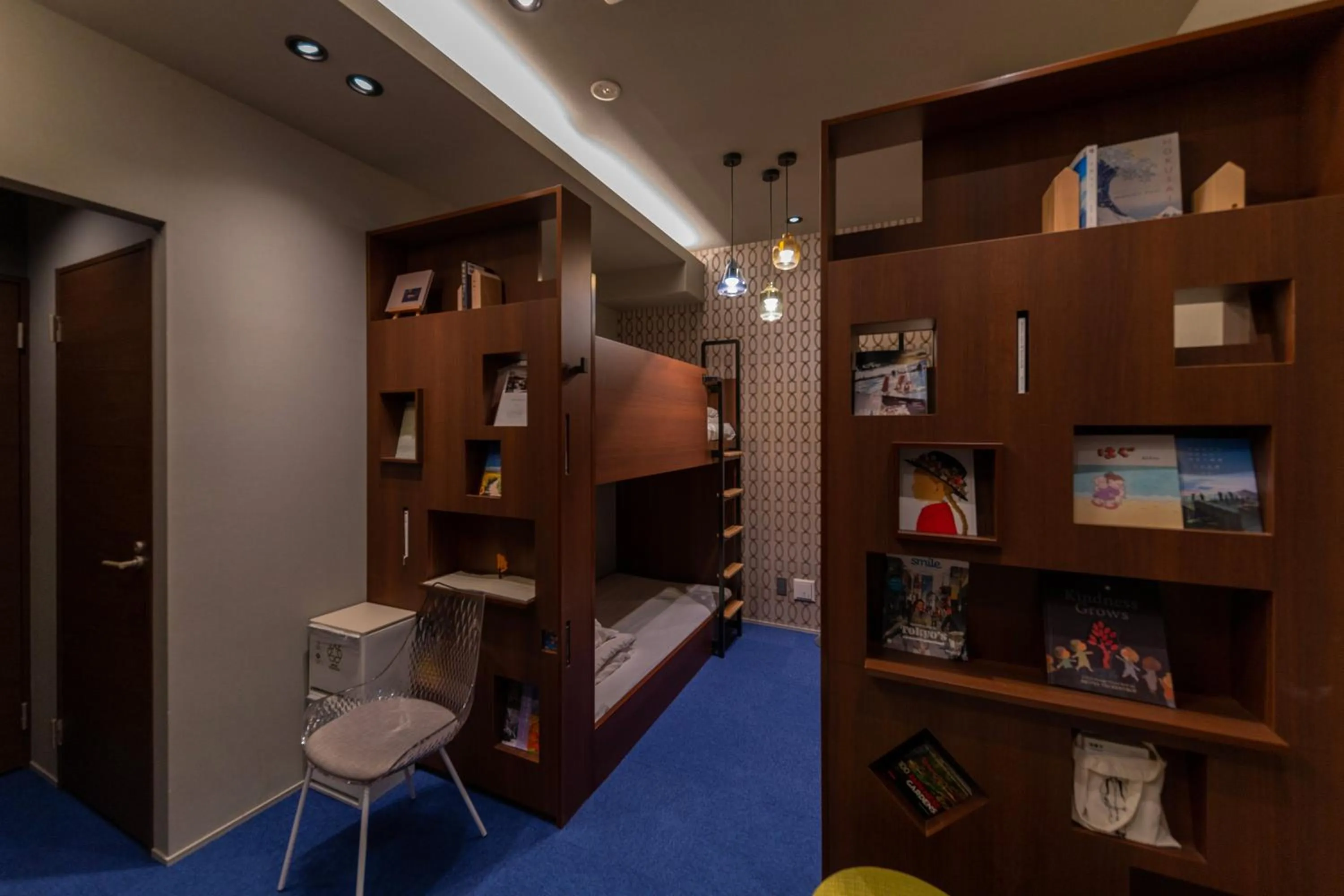 Photo of the whole room in COCOSHUKU Shinjuku-Hanazono