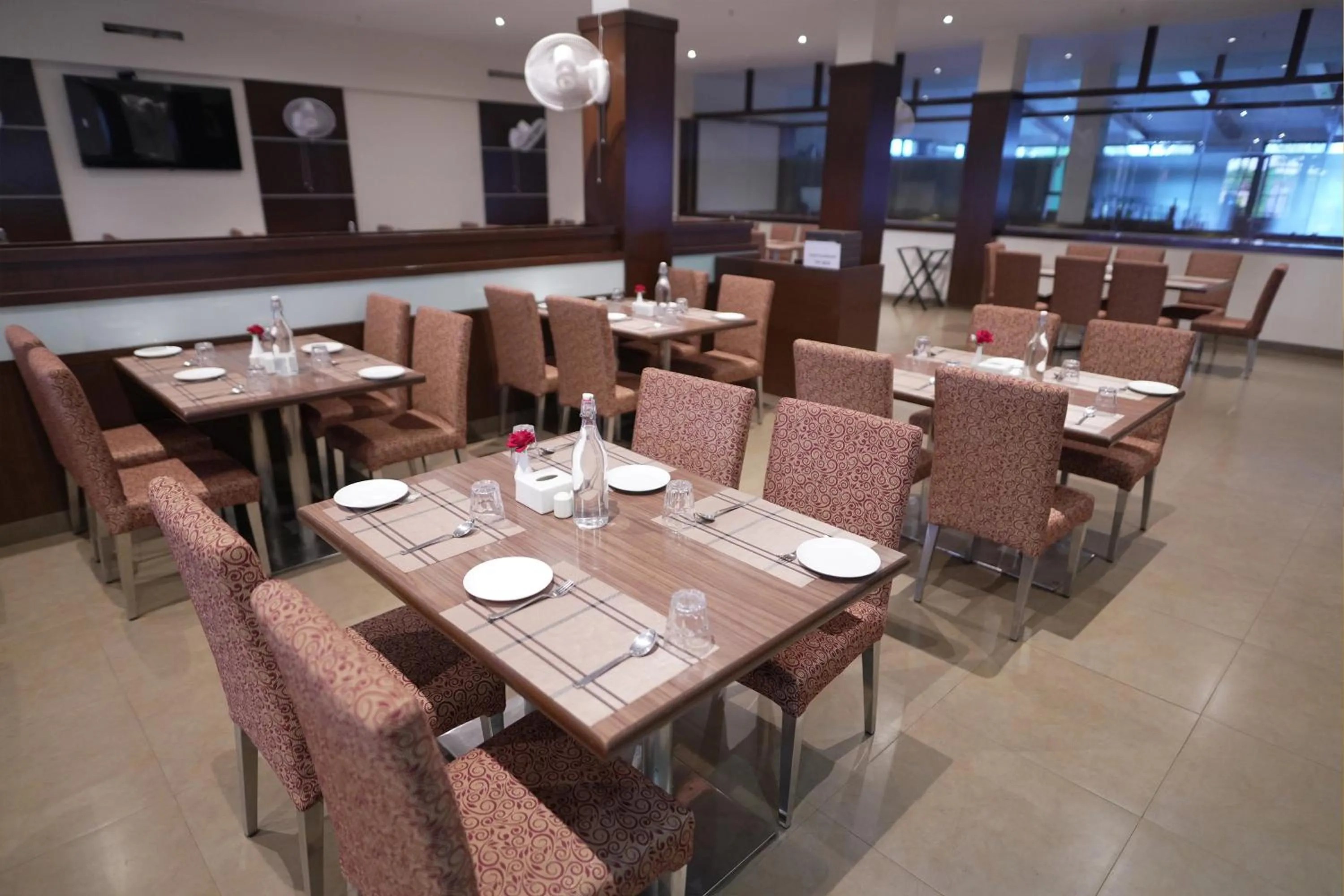 Restaurant/places to eat in Greenleaf The Resort & Spa, Ganpatipule