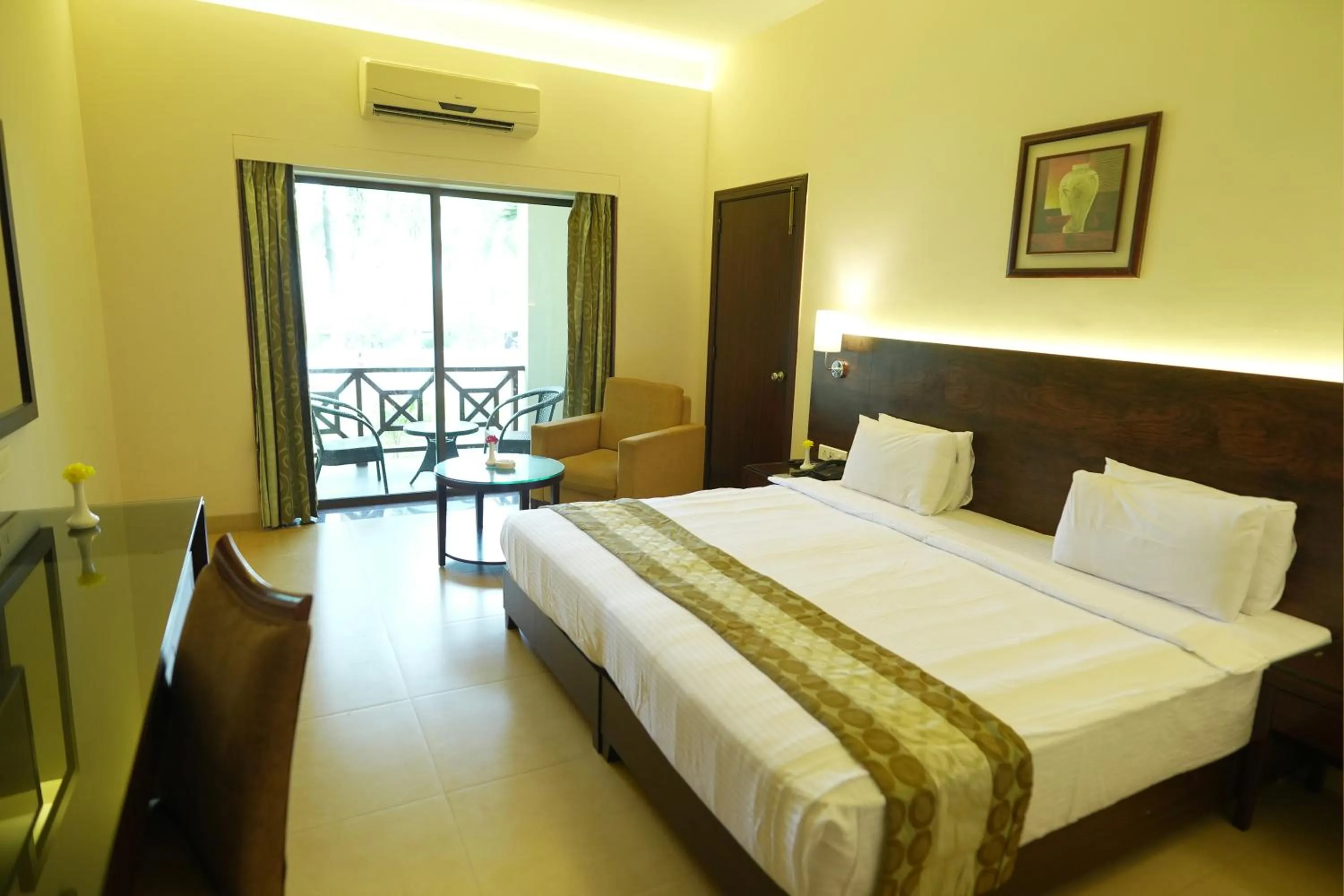 Bed in Greenleaf The Resort & Spa, Ganpatipule