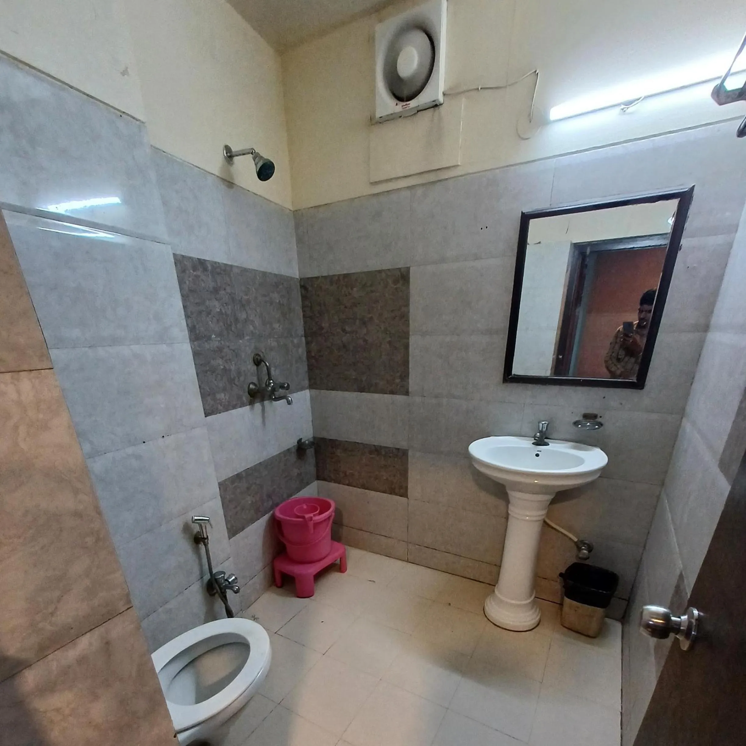 Bathroom in Hotel Mahadev Villa
