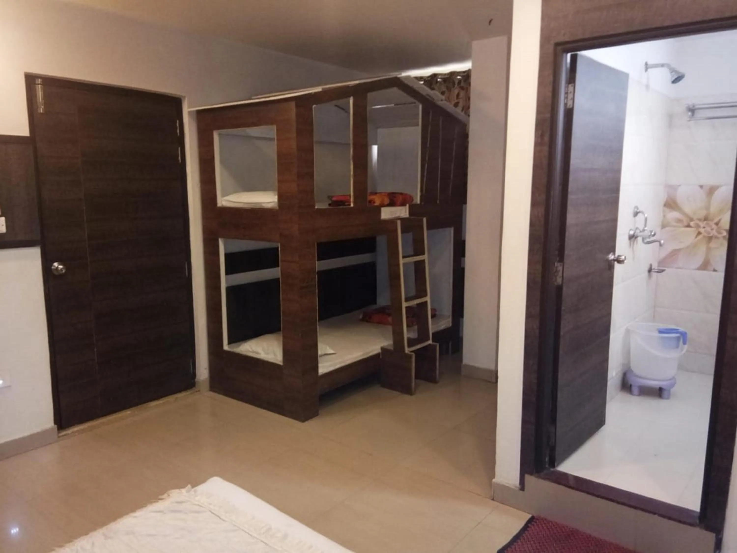 Bedroom, Bunk Bed in Hotel Mahadev Villa
