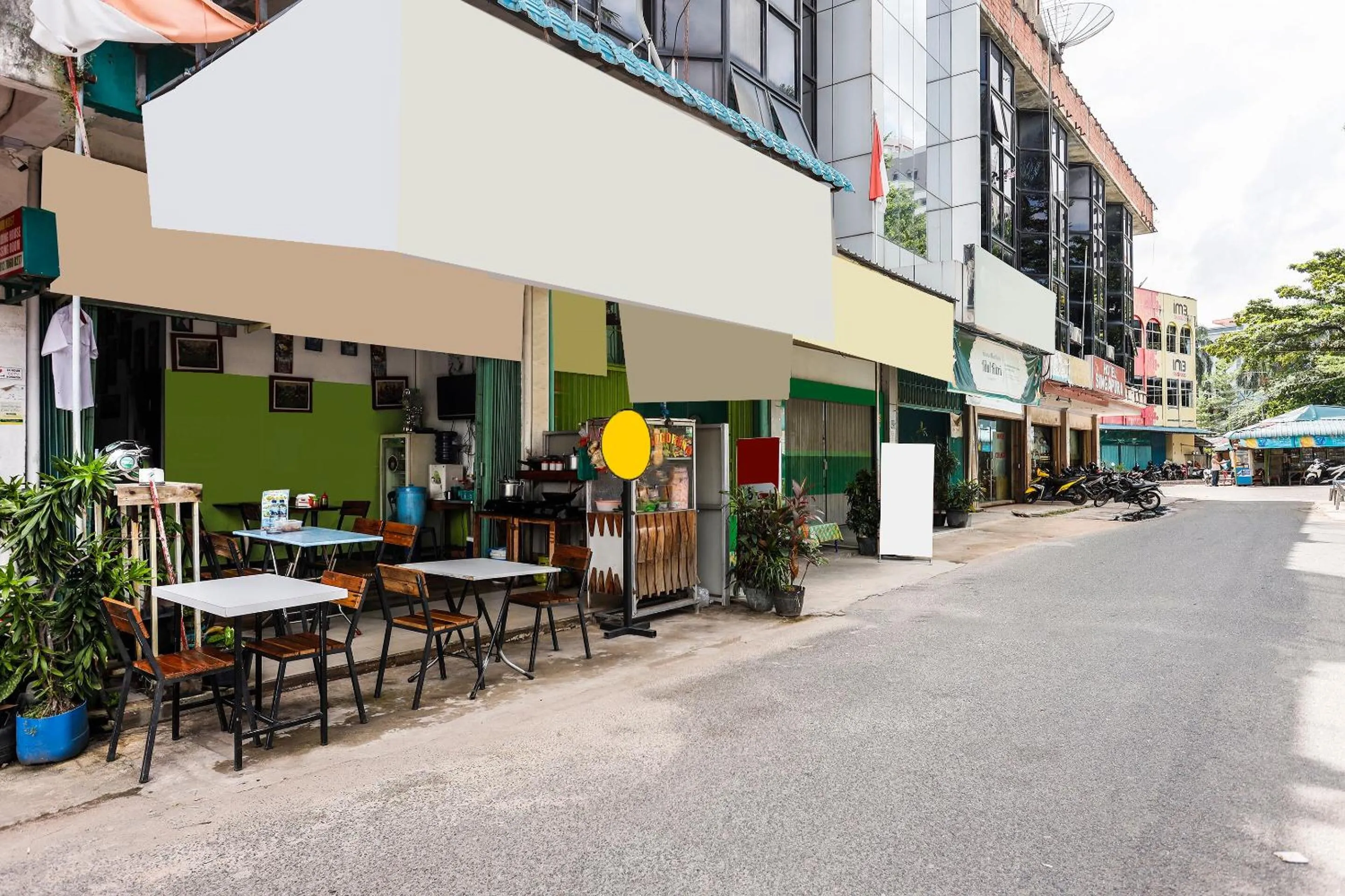Facade/entrance in Hotel O Wr House Syariah BatamNearEast Coast Park