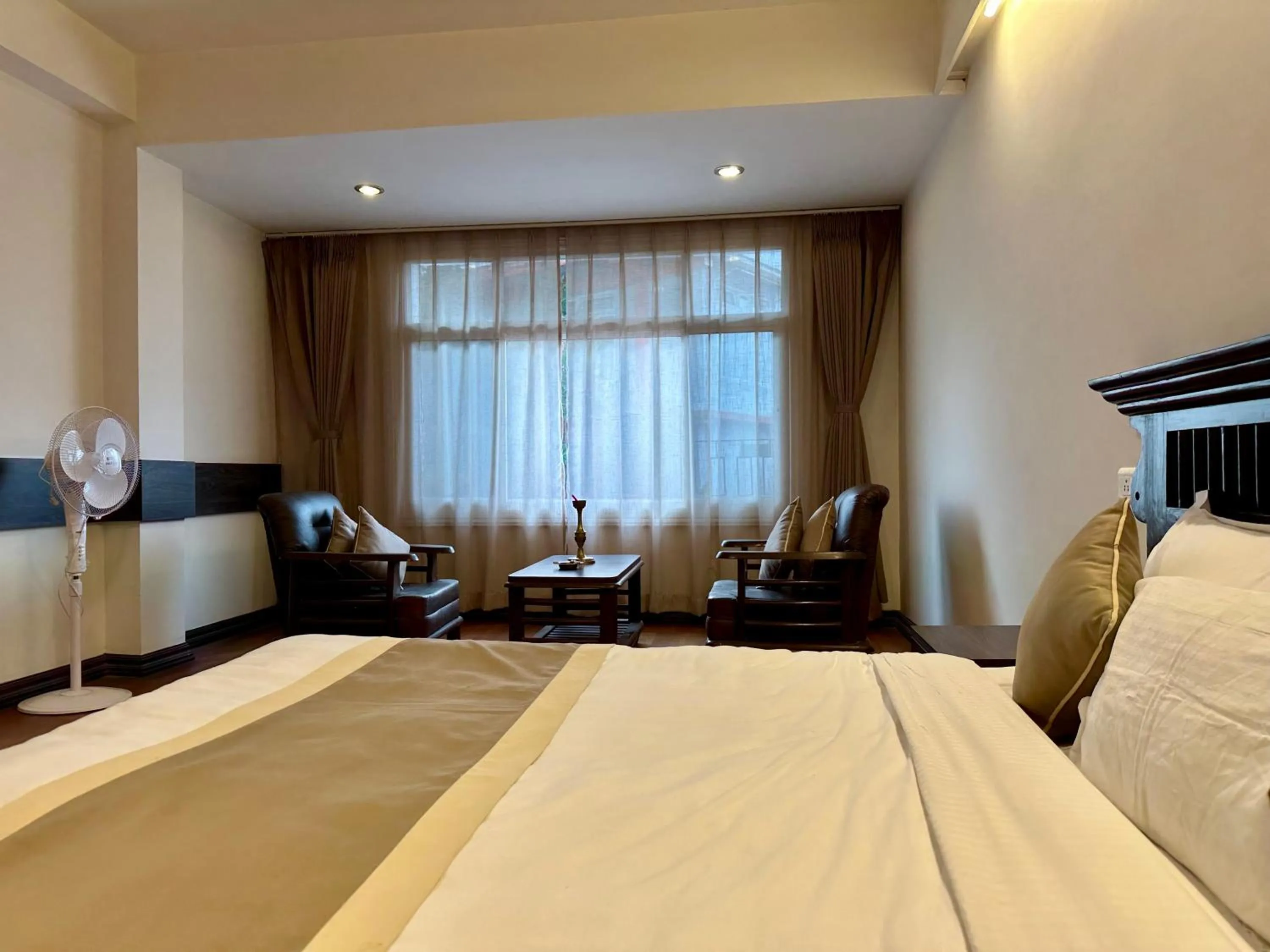 Bed in HOTEL RENDEZVOUS