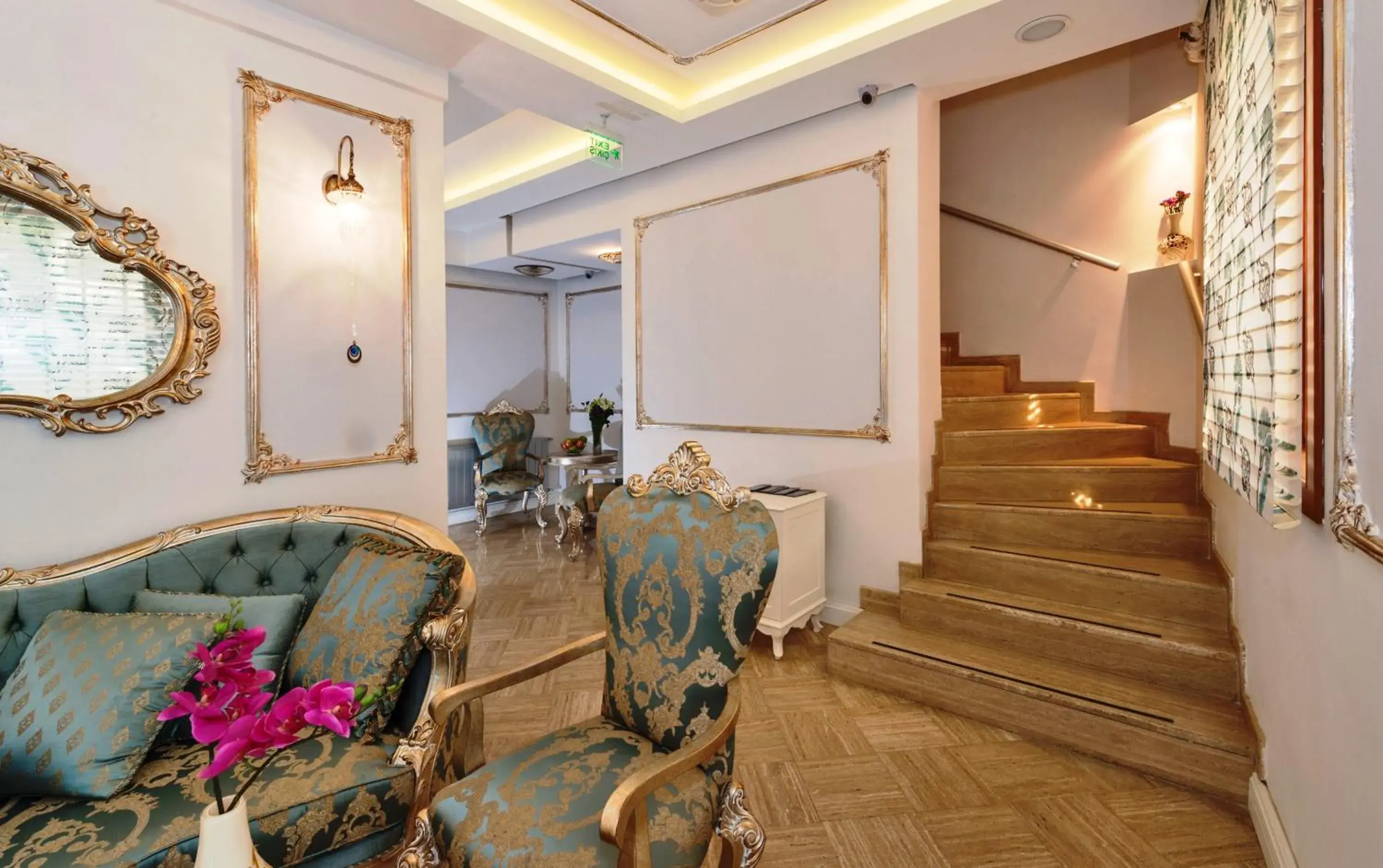 Lobby or reception in Zeynep Sultan Hotel Lobby or reception in Zeynep Sultan Hotel
