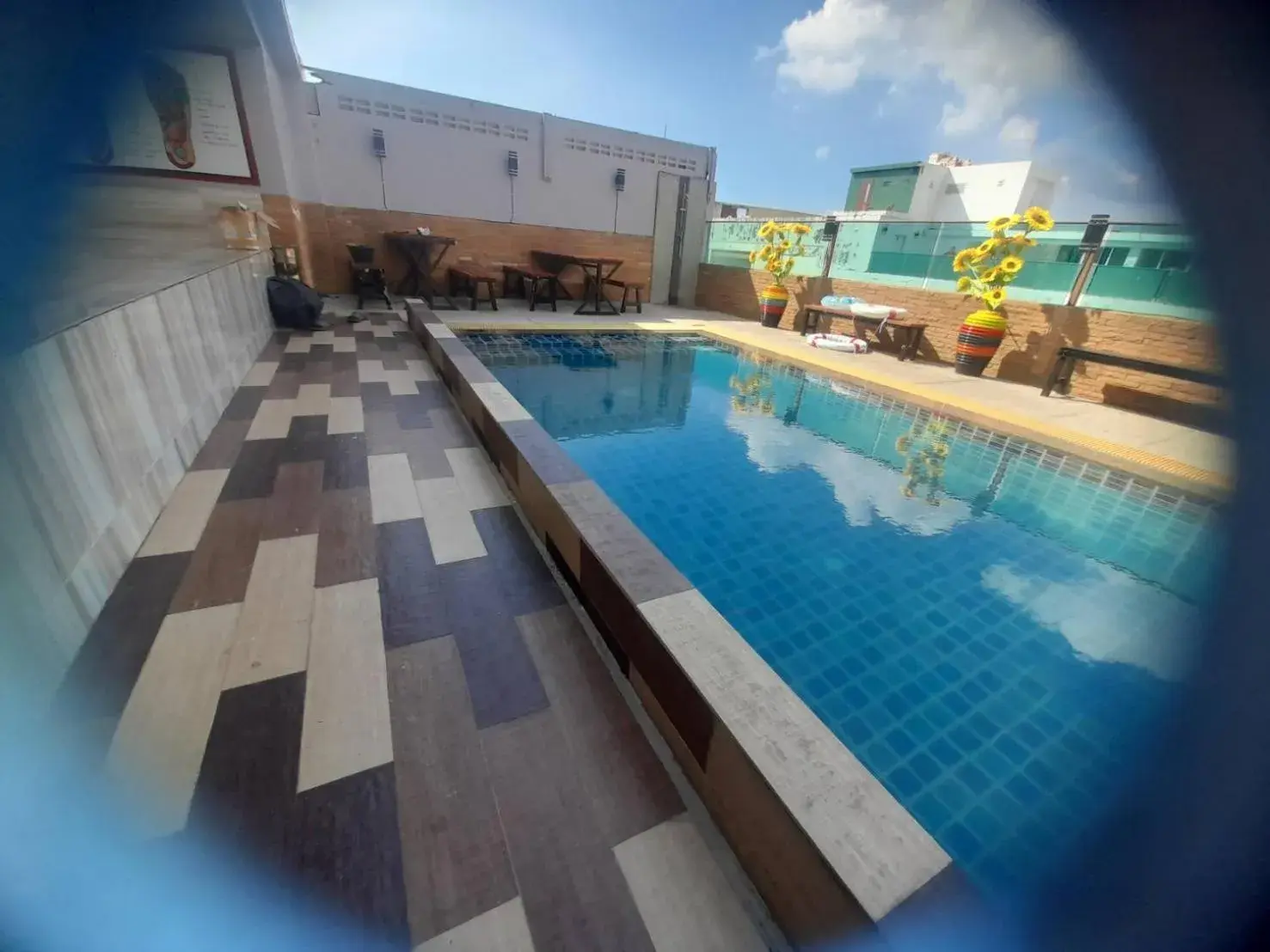 Swimming pool in The Patong Center Hotel Swimming pool in The Patong Center Hotel