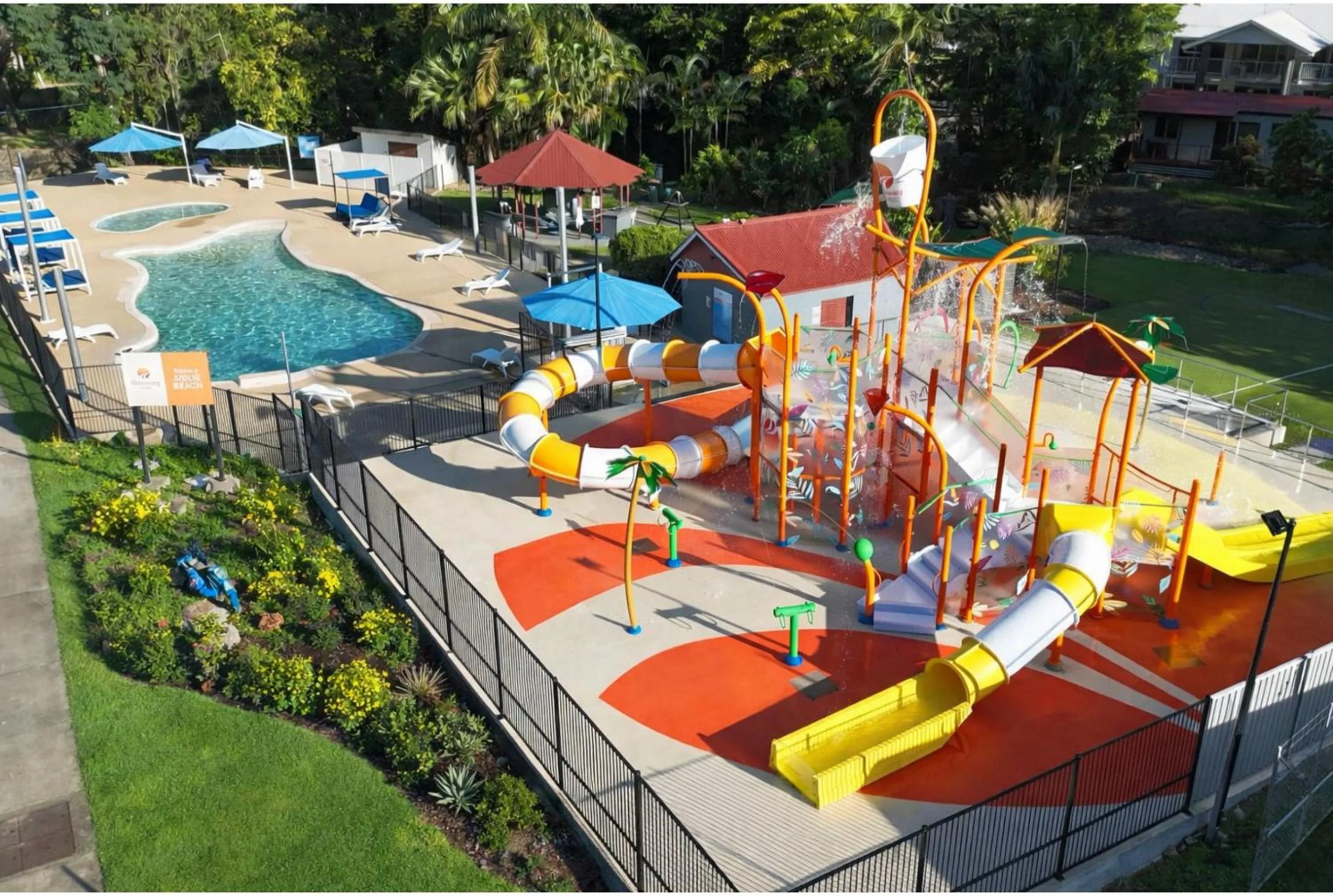 Property building in Discovery Parks - Airlie Beach