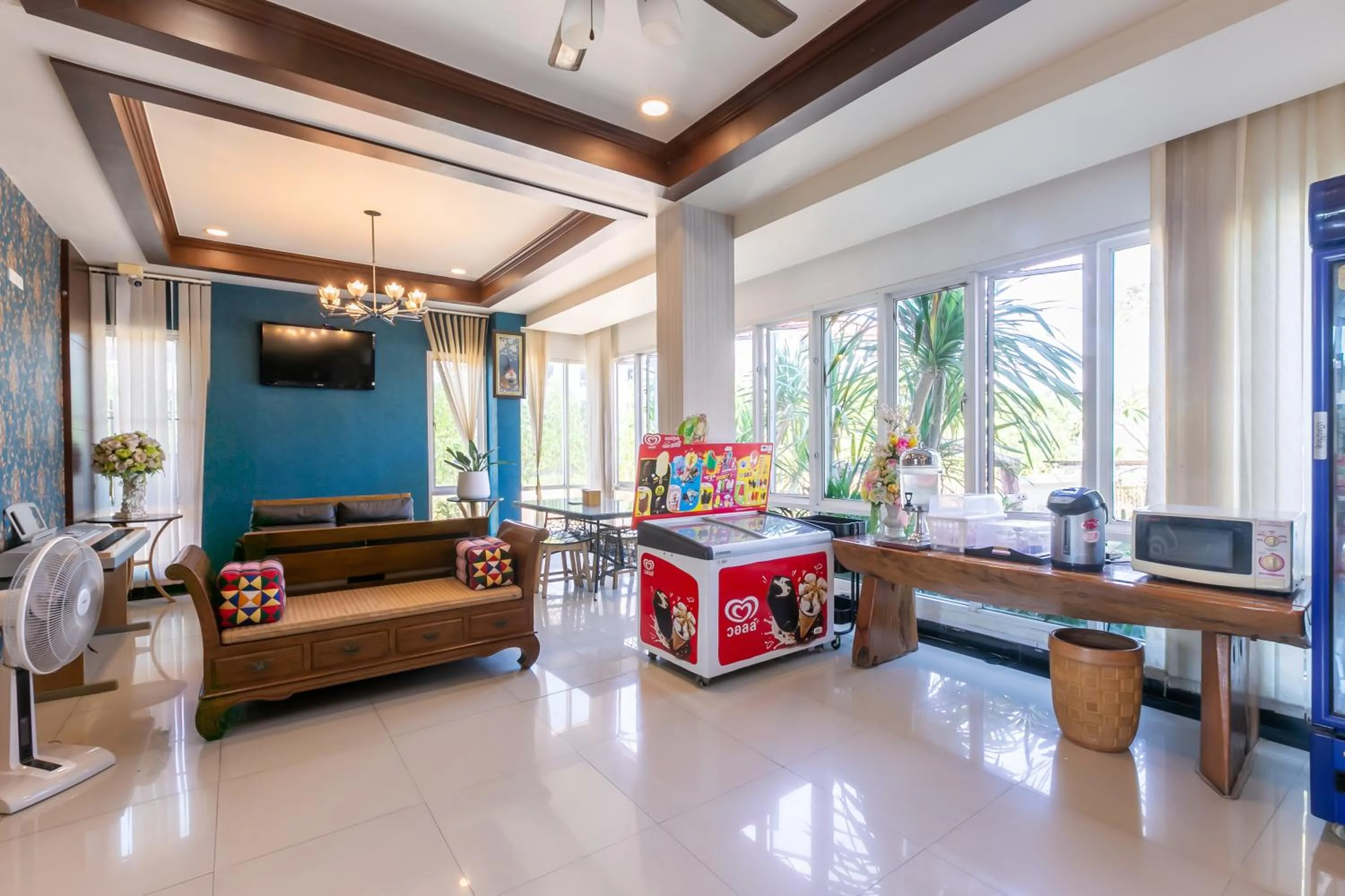 Lobby or reception in Panwalee Hotel