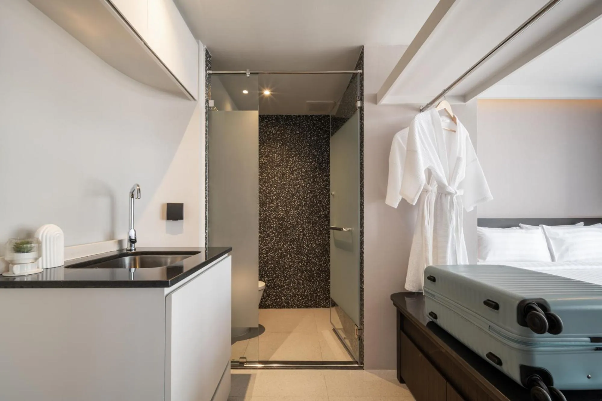 Toilet, Bed in Seekers Finders Rama IV Hotel SureStay Collection by BW