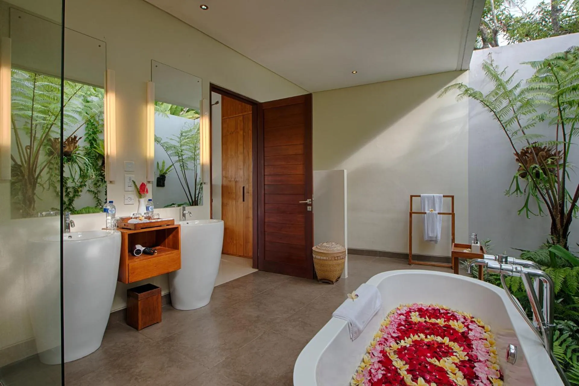 Bathroom, Bed in Santun Luxury Private Villas
