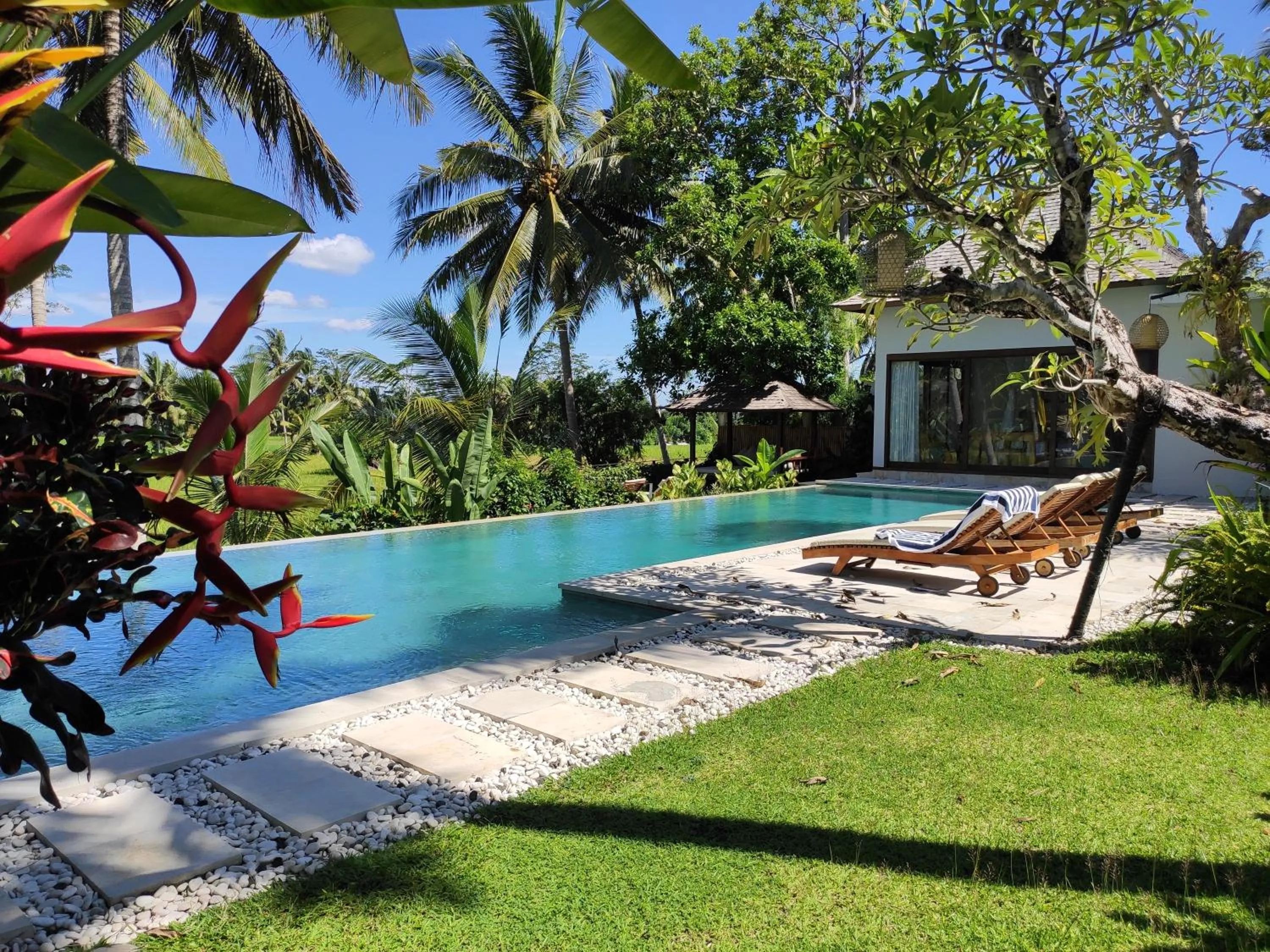 Garden in Santun Luxury Private Villas