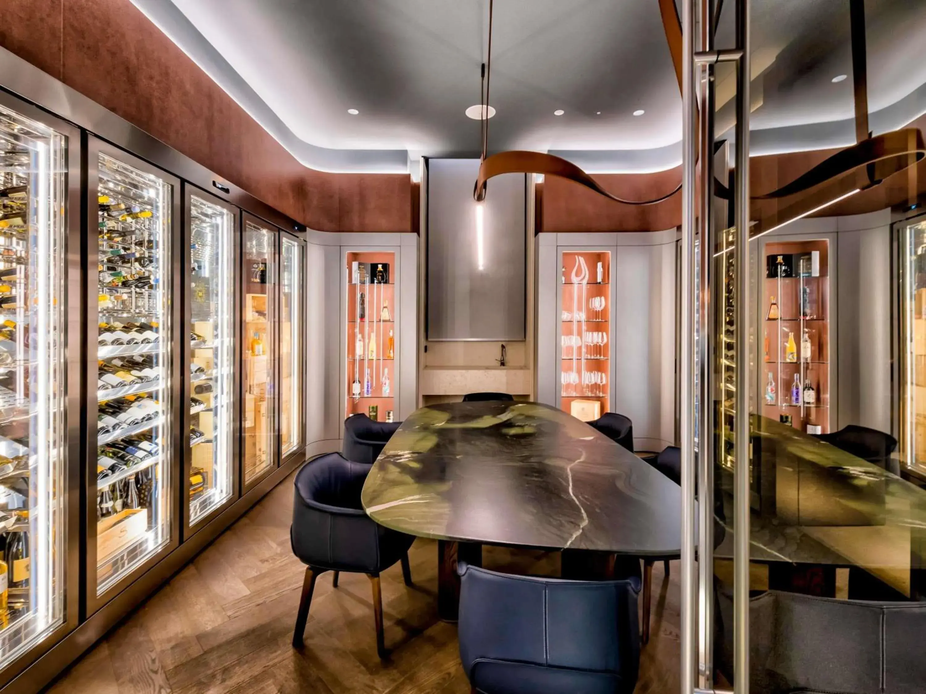 Property building in Palazzo Tirso MGallery Cagliari Property building in Palazzo Tirso MGallery Cagliari