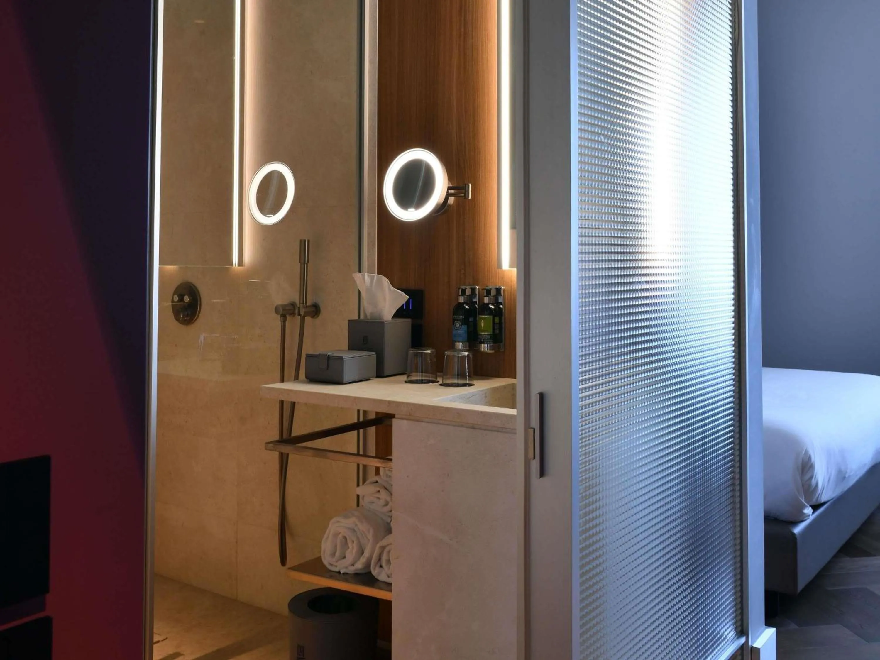 Bedroom, Bed in Palazzo Tirso MGallery Cagliari